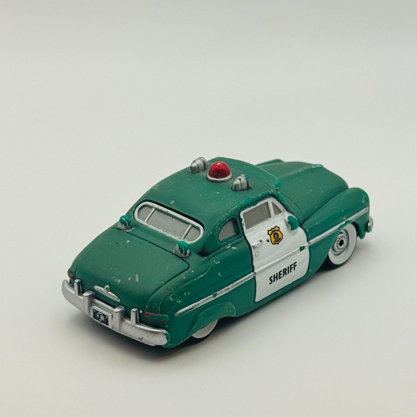 Disney Pixar Cars - COLOR CHANGERS SHERIFF GREEN/BLACK 2011 - 1:55 Scale
