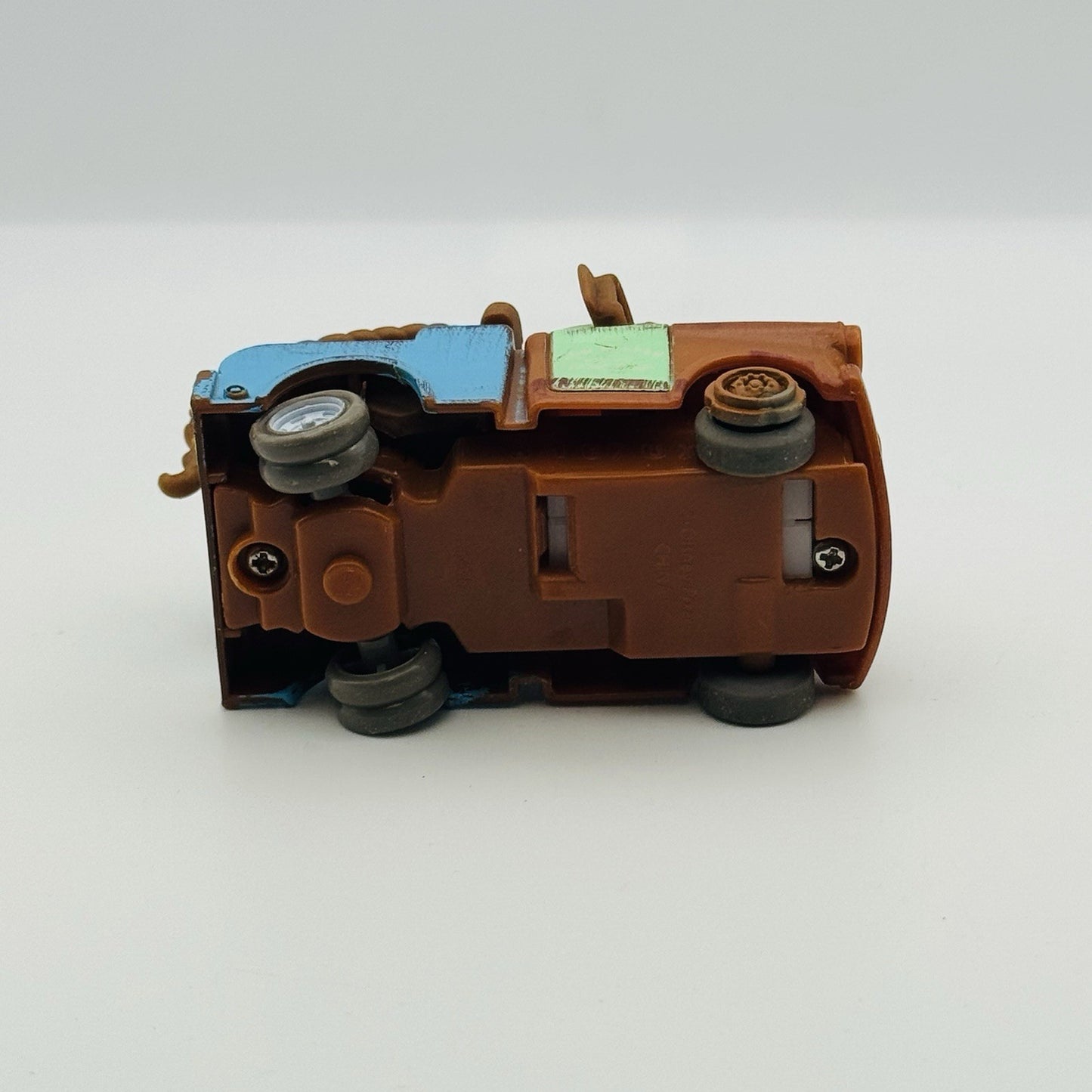 Disney Pixar Cars - PULL BACK PULLBAX MATER FOR LARGE TALKING DINOCO HELICOPTER