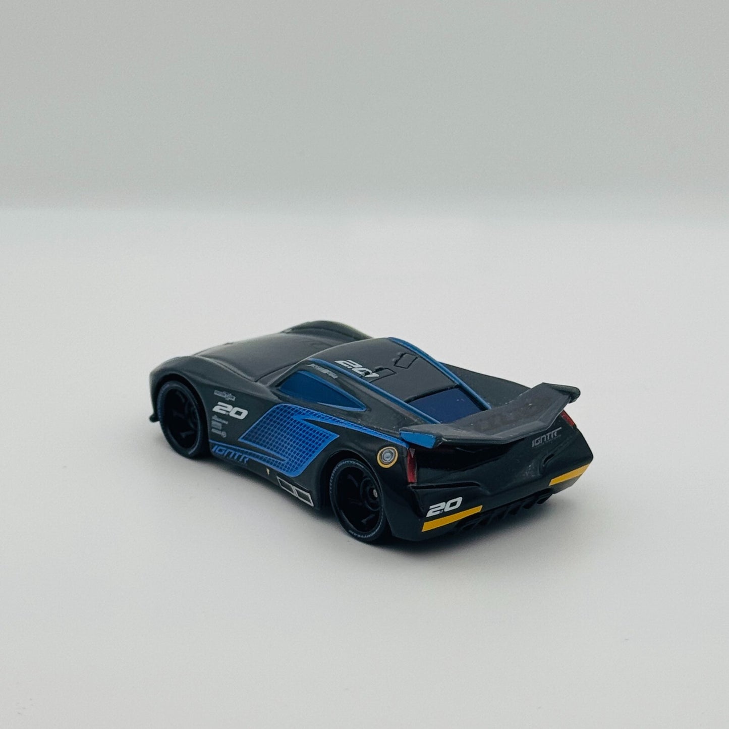 Disney Pixar Cars - JACKSON STORM NO WINDOW BARS Cars 3 2017 - 1:55 Diecast