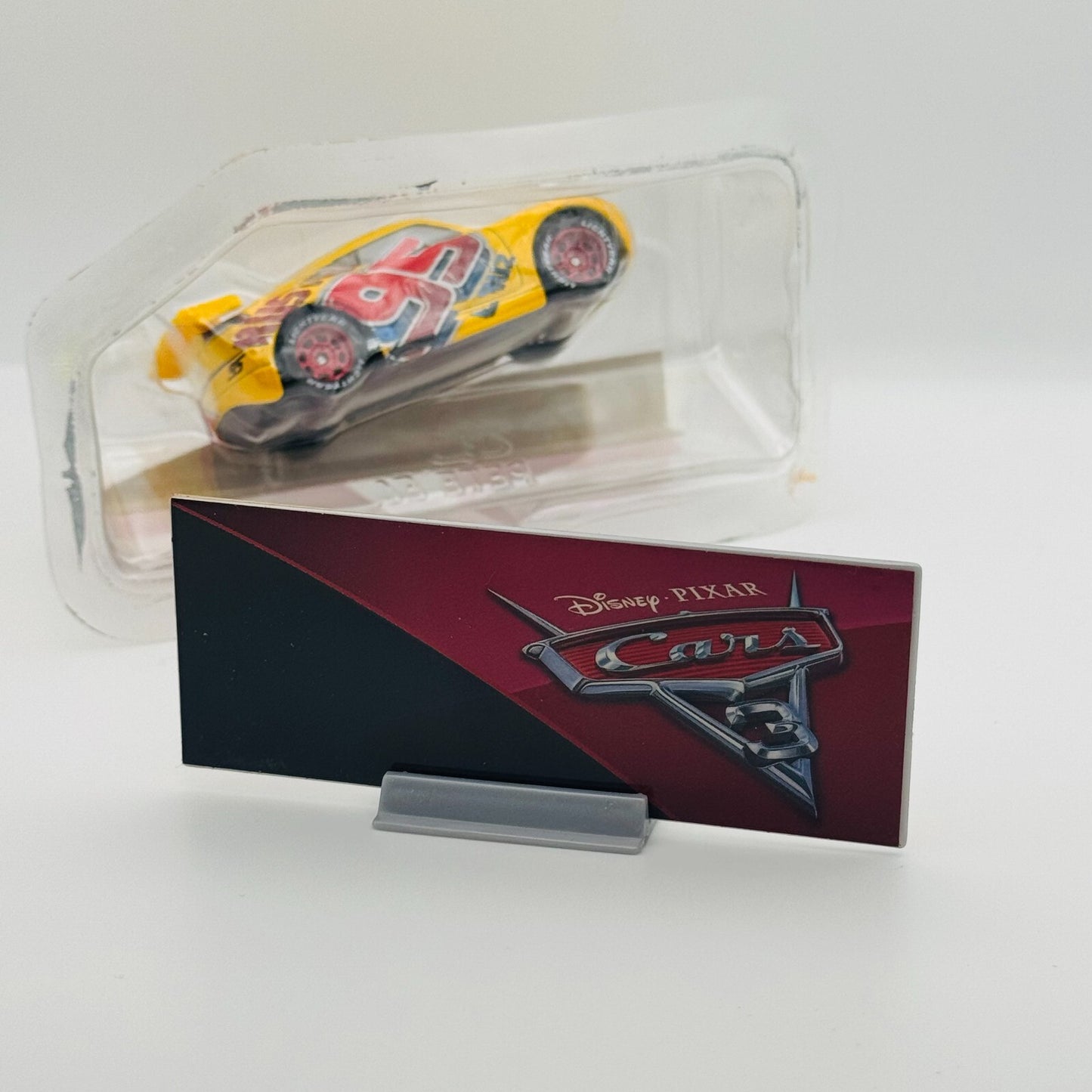 Disney Pixar Cars -RUST-EZE CRUZ RAMIREZ COLLECTOR CARD Cars 3 2017 1:55 Diecast
