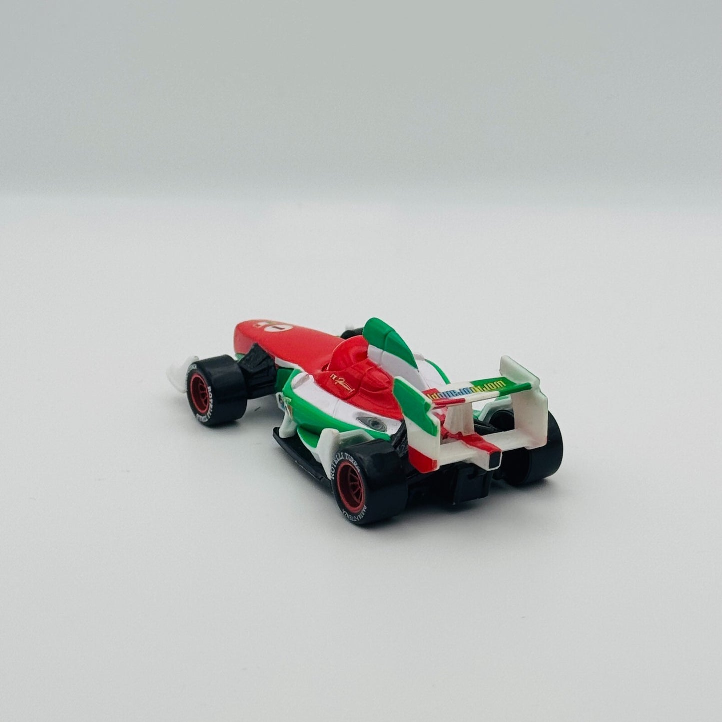 Disney Pixar Cars - INTERVIEW FRANCESCO BERNOULLI Mel Dorado 2014 - 1:55 Diecast