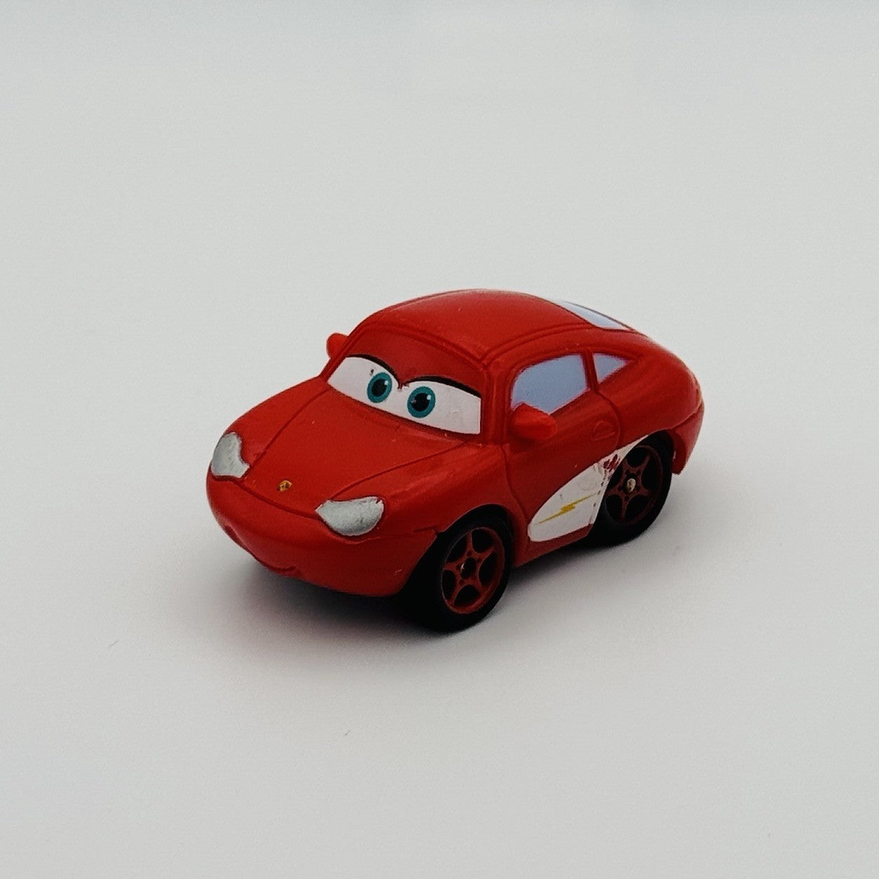Disney Pixar Cars - Mini Adventures RED SALLY - Lightning McQueen's Team