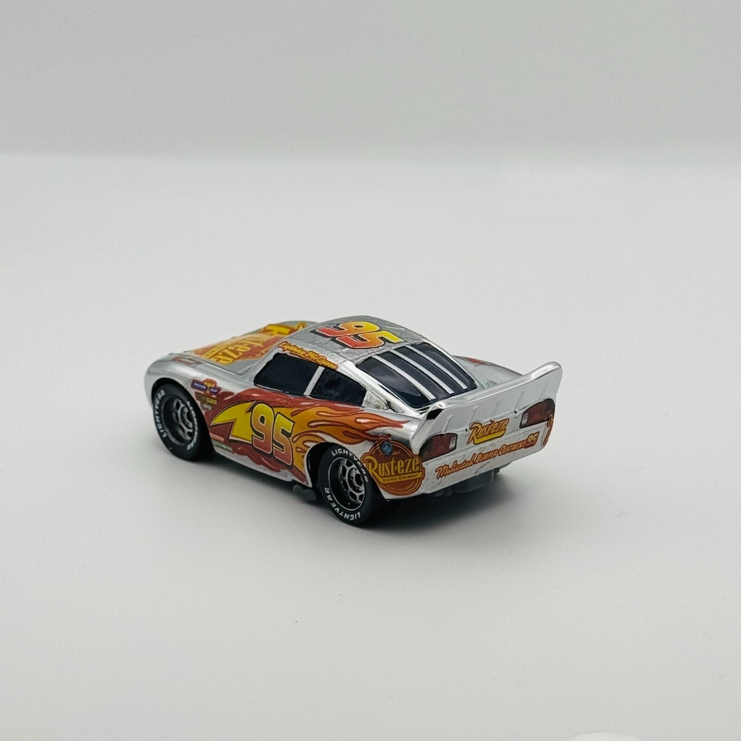 Disney Pixar Cars - SILVER CHROME LIGHTNING McQUEEN Factory Custom- 1:55 Diecast