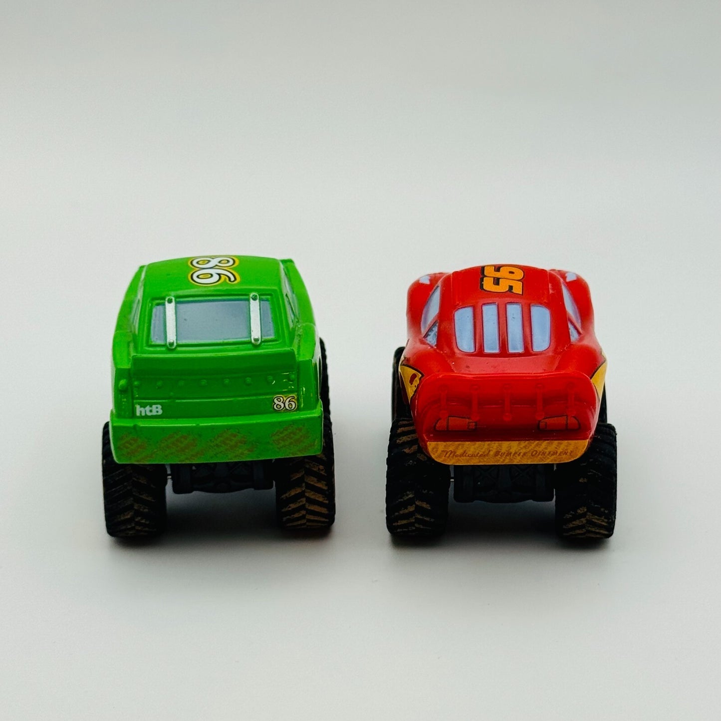Disney Pixar Cars - Mini Adventures MCQUEEN & CHICK HICKS - 4X4 Buddies