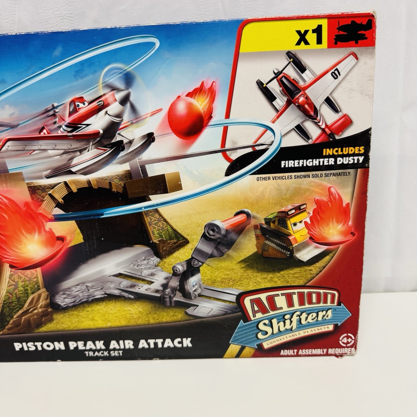 Disney Planes - PISTON PEAK AIR ATTACK Track Set Action Shifters - 1:55 Scale