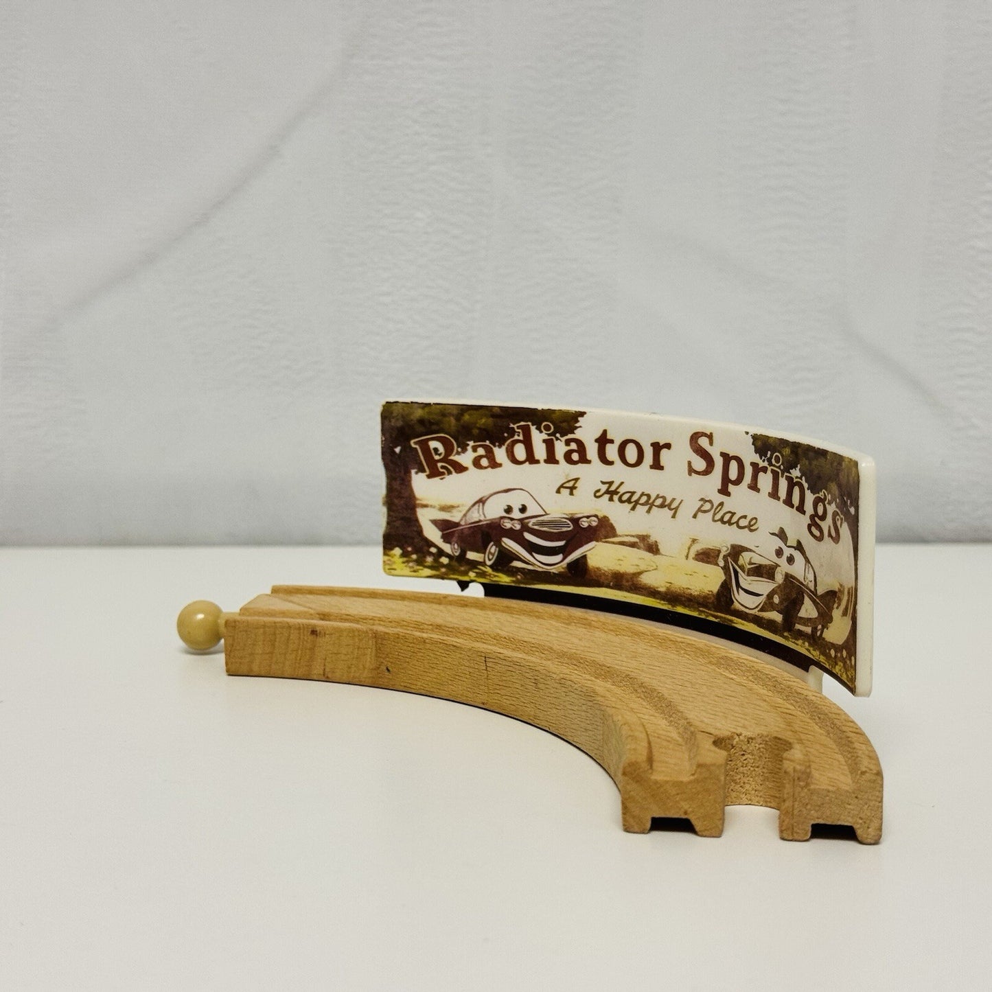 Disney Pixar Cars Wood/ Wooden KidKraft - RADIATOR SPRINGS A HAPPY PLACE SIGN