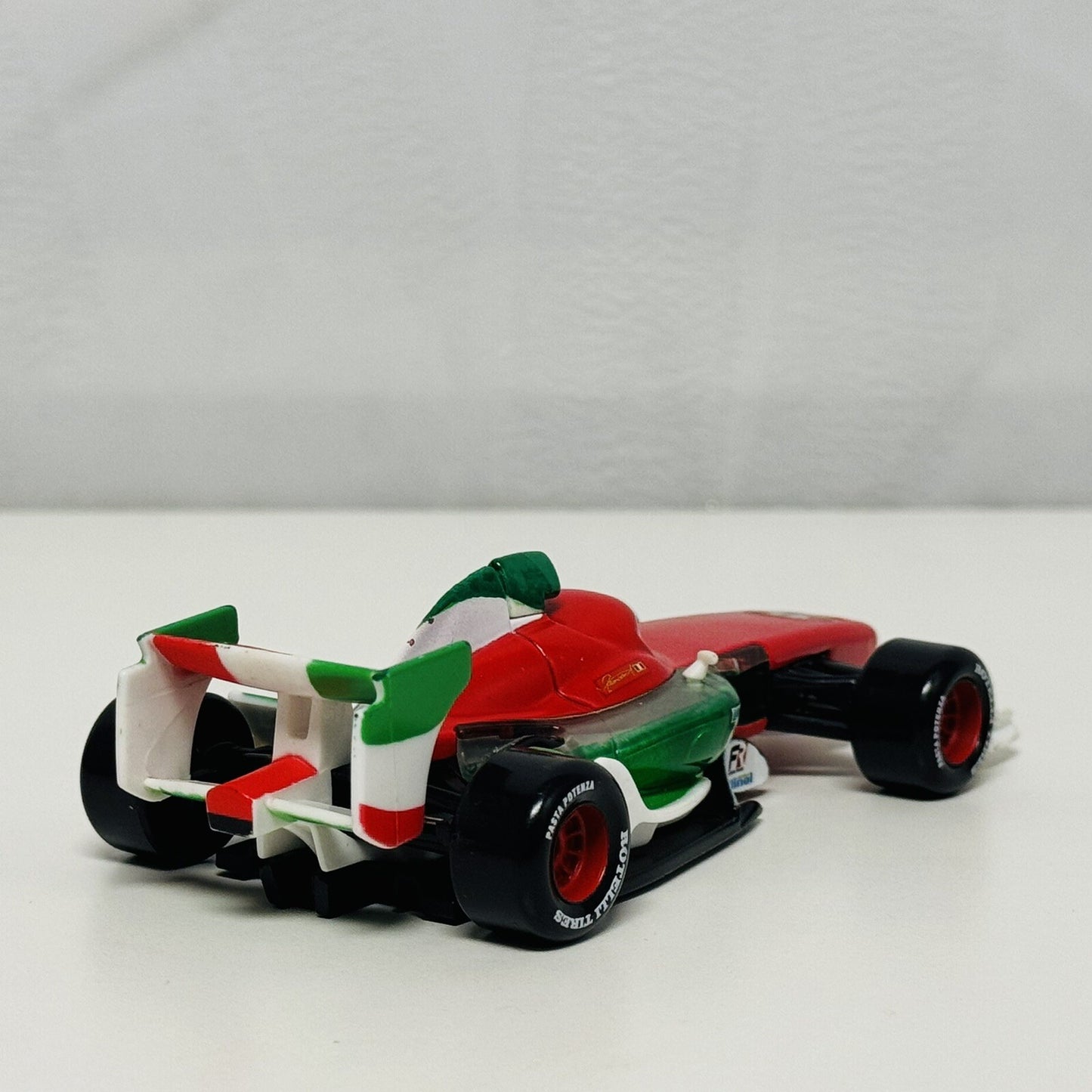 Disney Pixar Cars - NEON RACER FRANCESCO LIGHT-UP Disney Store - 1:43 Diecast