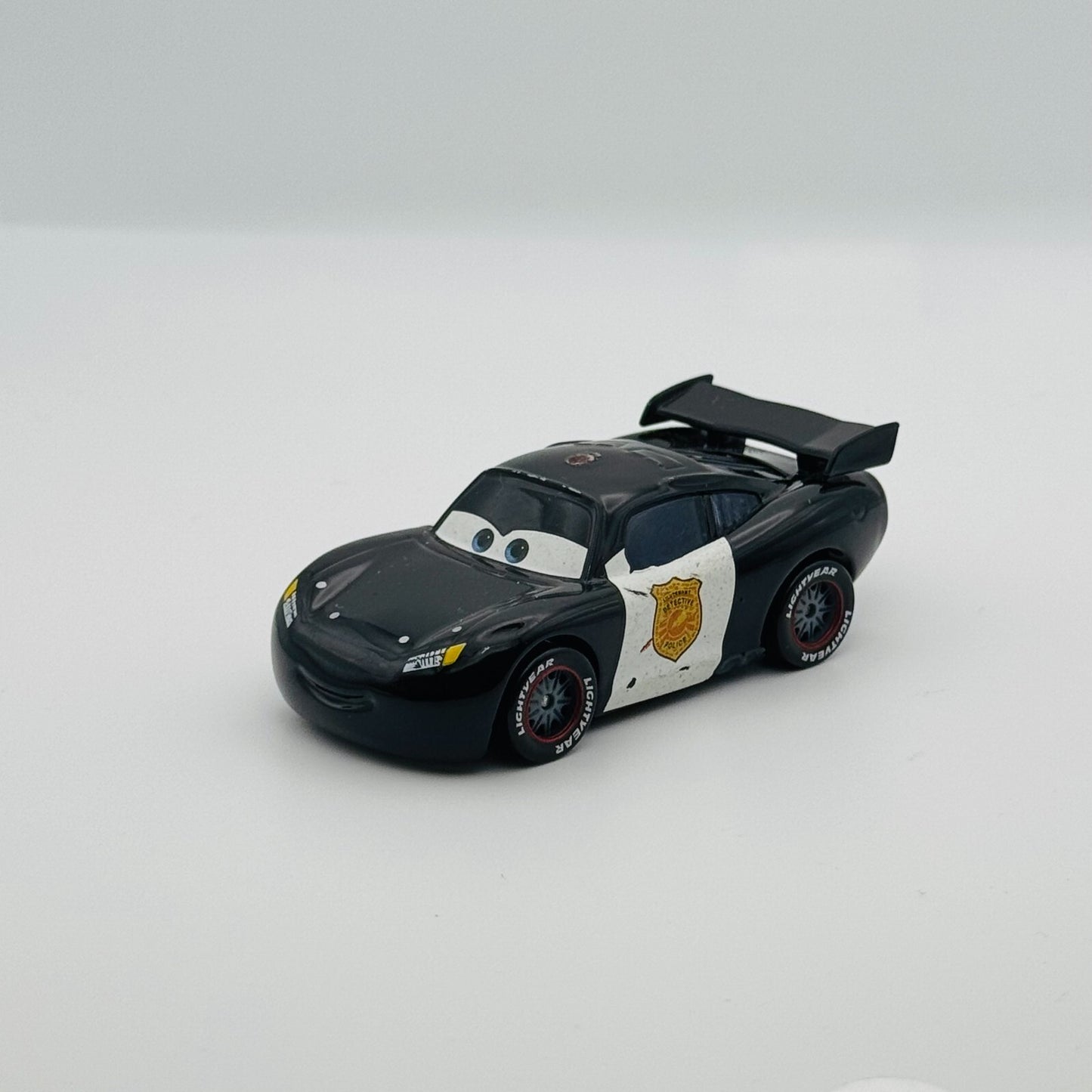 Disney Pixar Cars - LIEUTENANT LIGHTNING MCQUEEN Factory Custom - 1:55 Diecast