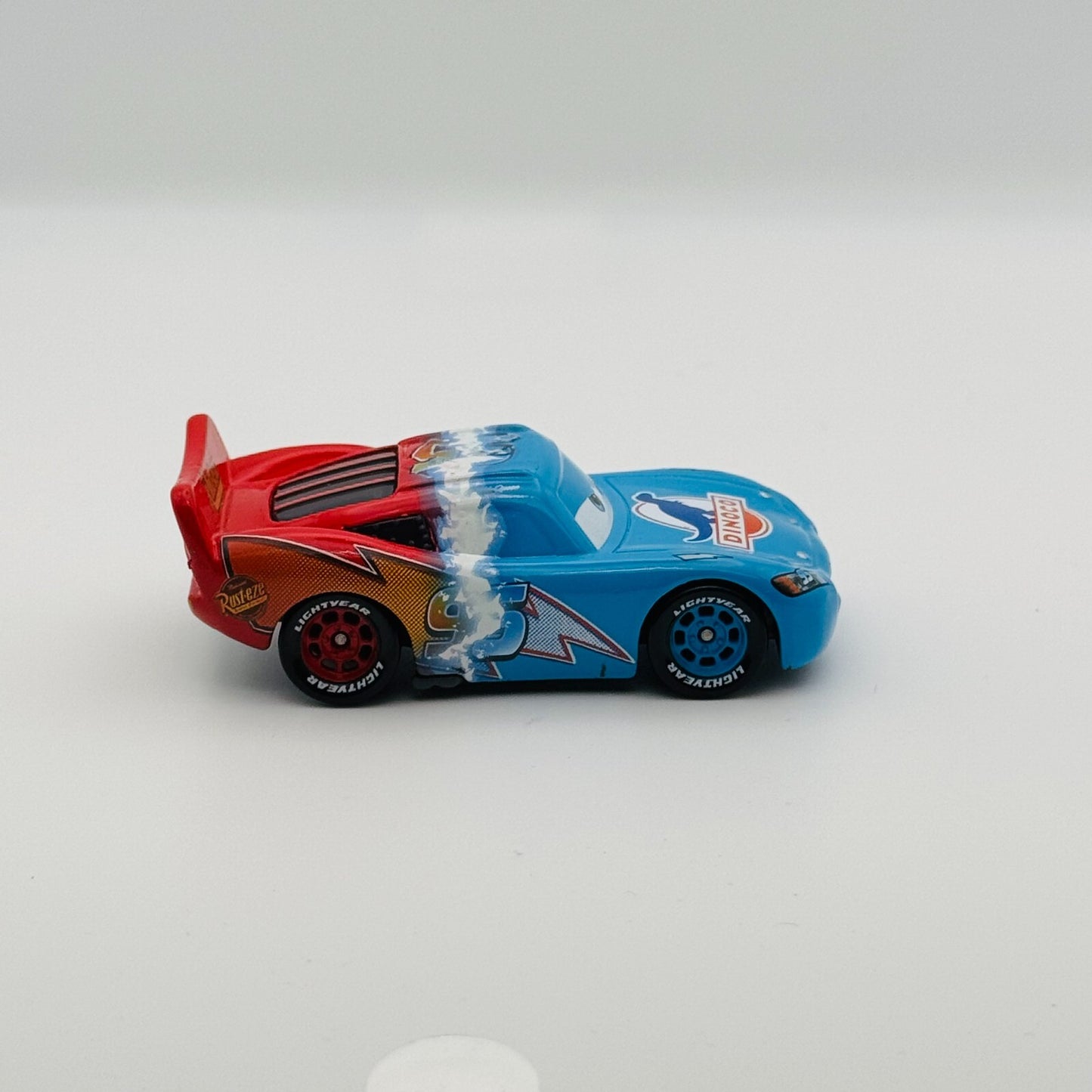 Disney Pixar Cars TRANSFORMING MCQUEEN PROTOTYPE UNPAINTED WINDOWS 1:55 Diecast