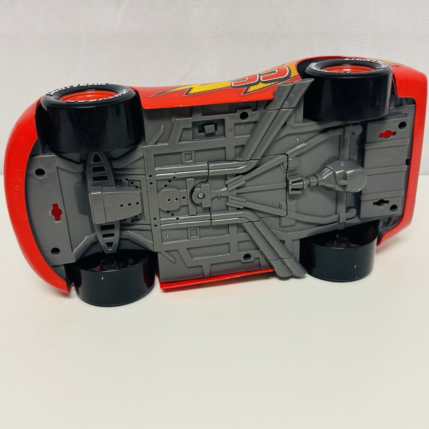 Disney Pixar Cars - LARGE 14” LIGHTS & SOUNDS LIGHTNING MCQUEEN Moving Eyes 2007