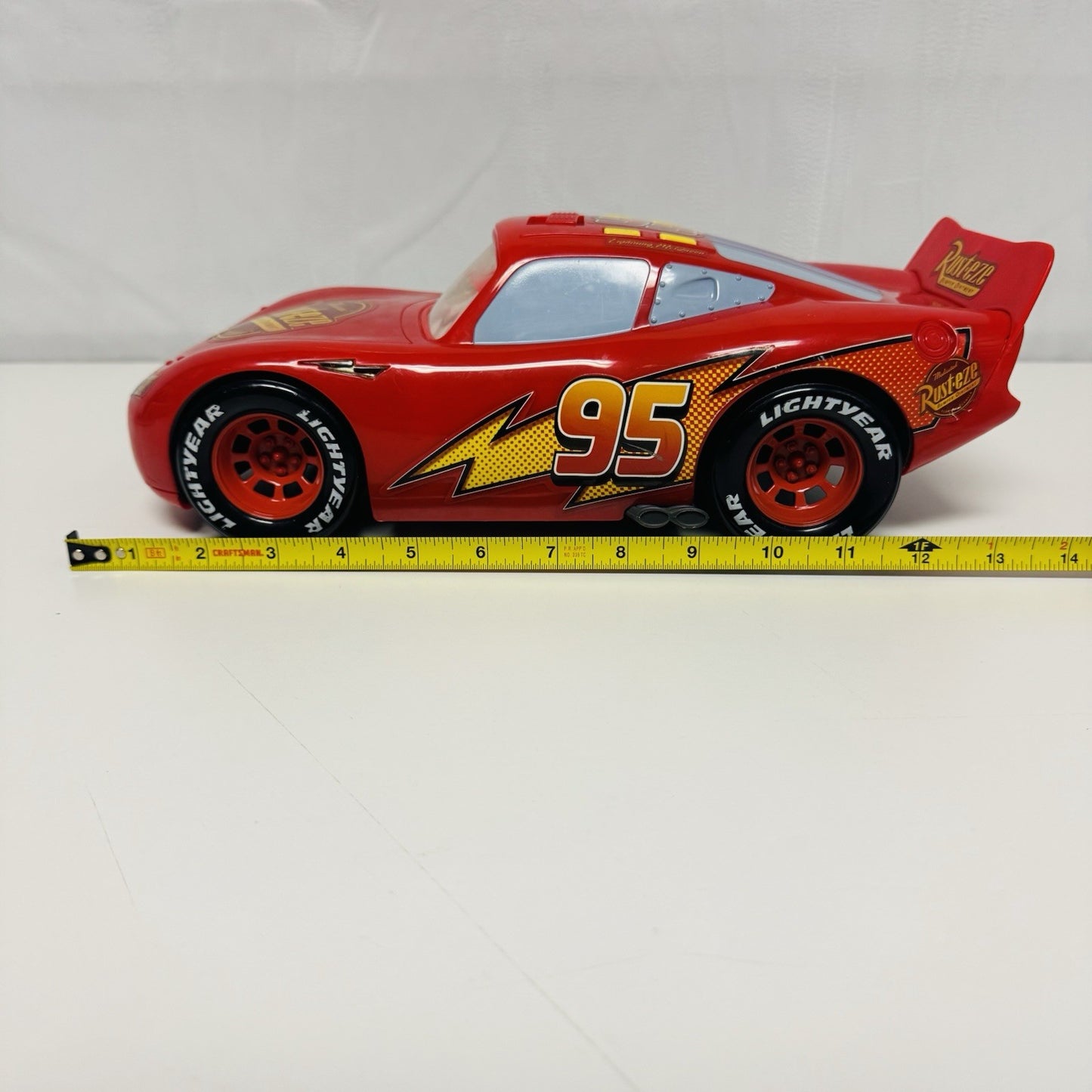Disney Pixar Cars - LARGE 14” LIGHTS & SOUNDS LIGHTNING MCQUEEN Moving Eyes 2007