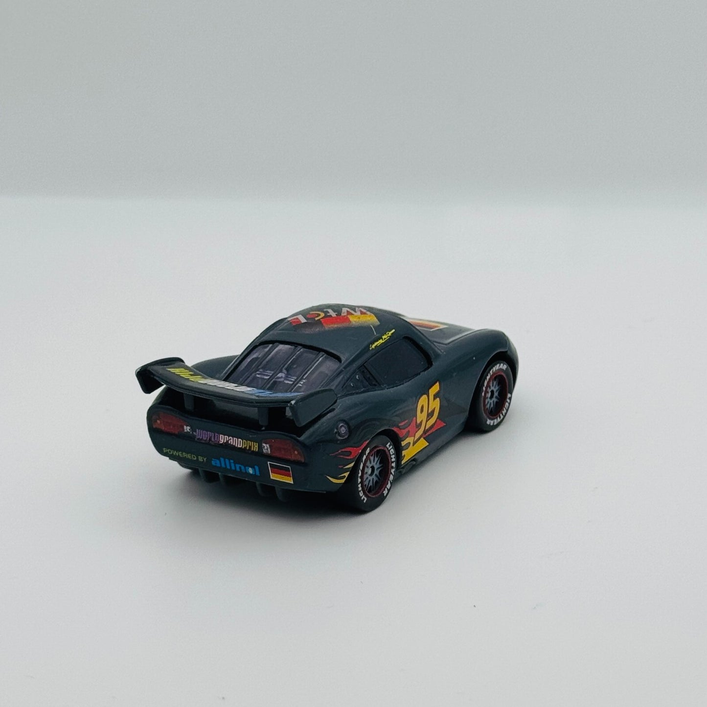 Disney Pixar Cars - GERMANY LIGHTNING MCQUEEN Factory Custom - 1:55 Diecast