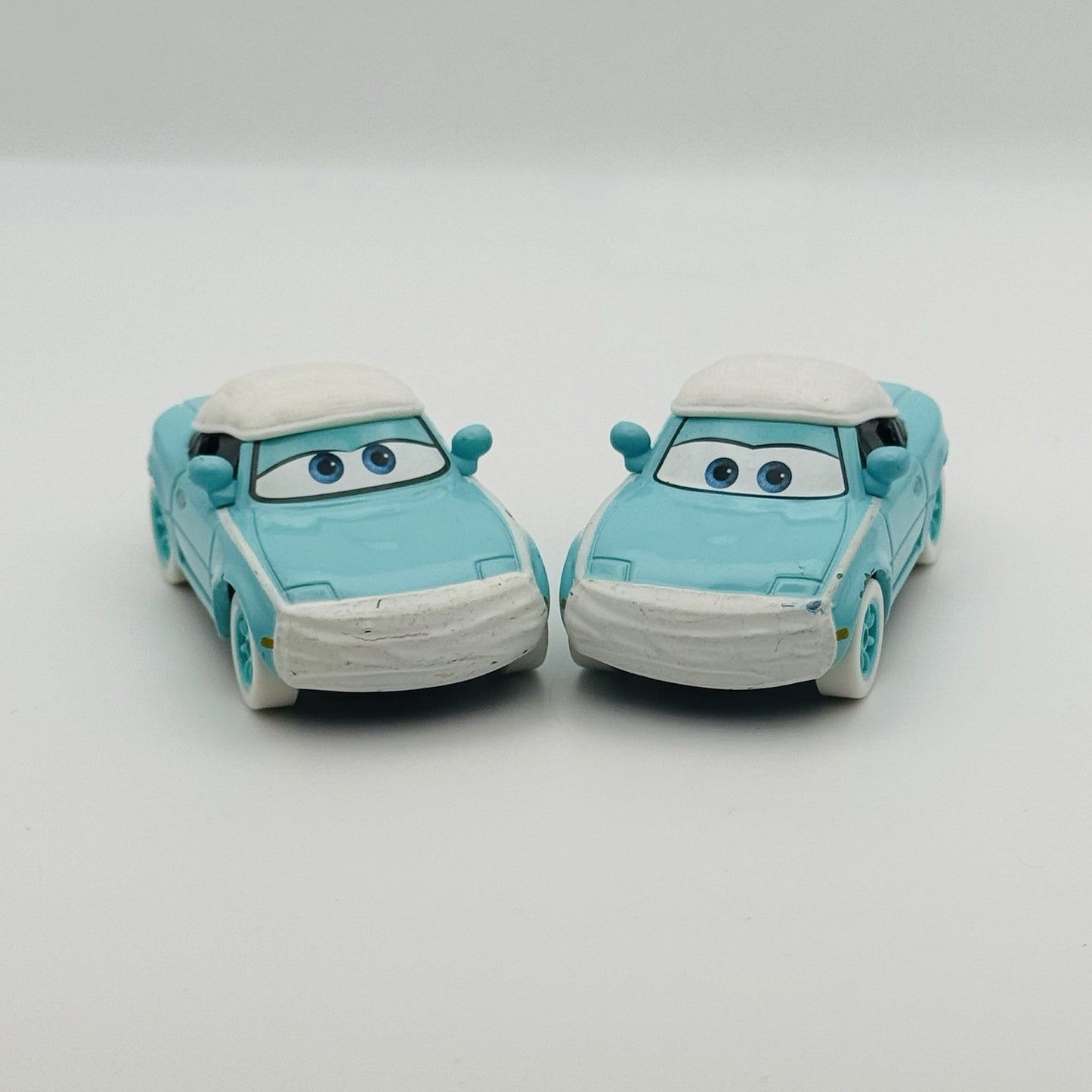 Disney Pixar Cars Toon - NURSE MIA & TIA Rescue Squad Mater 2010 - 1:55 Diecast