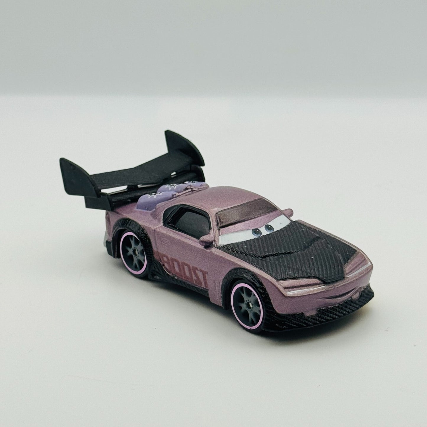 Disney Pixar Cars - IMPOUND BOOST WITH BOOT CHASE 2009 - 1:55 Diecast