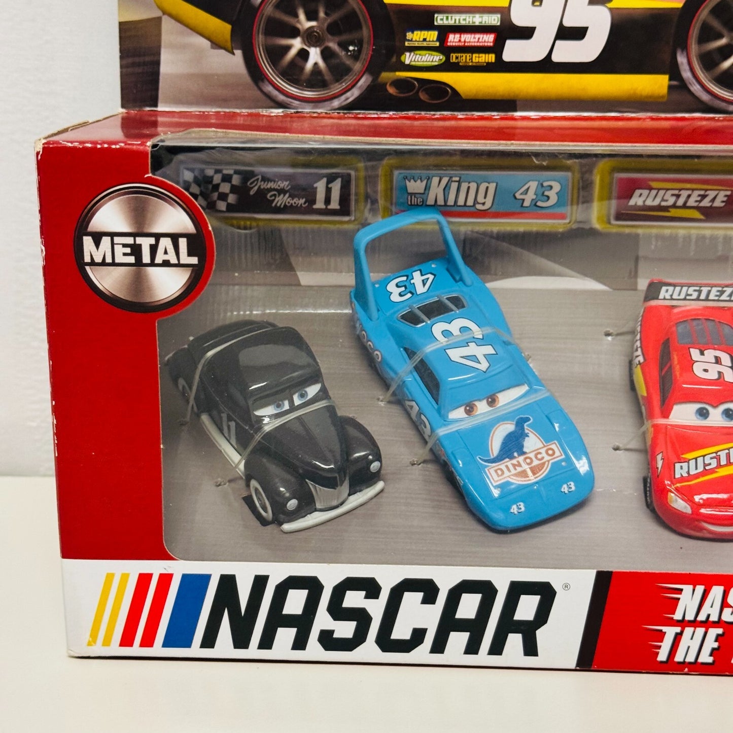 Disney Pixar Cars - NASCAR THROUGH THE YEARS 5-PACK CRUZ KING MARIO 1:55 Diecast