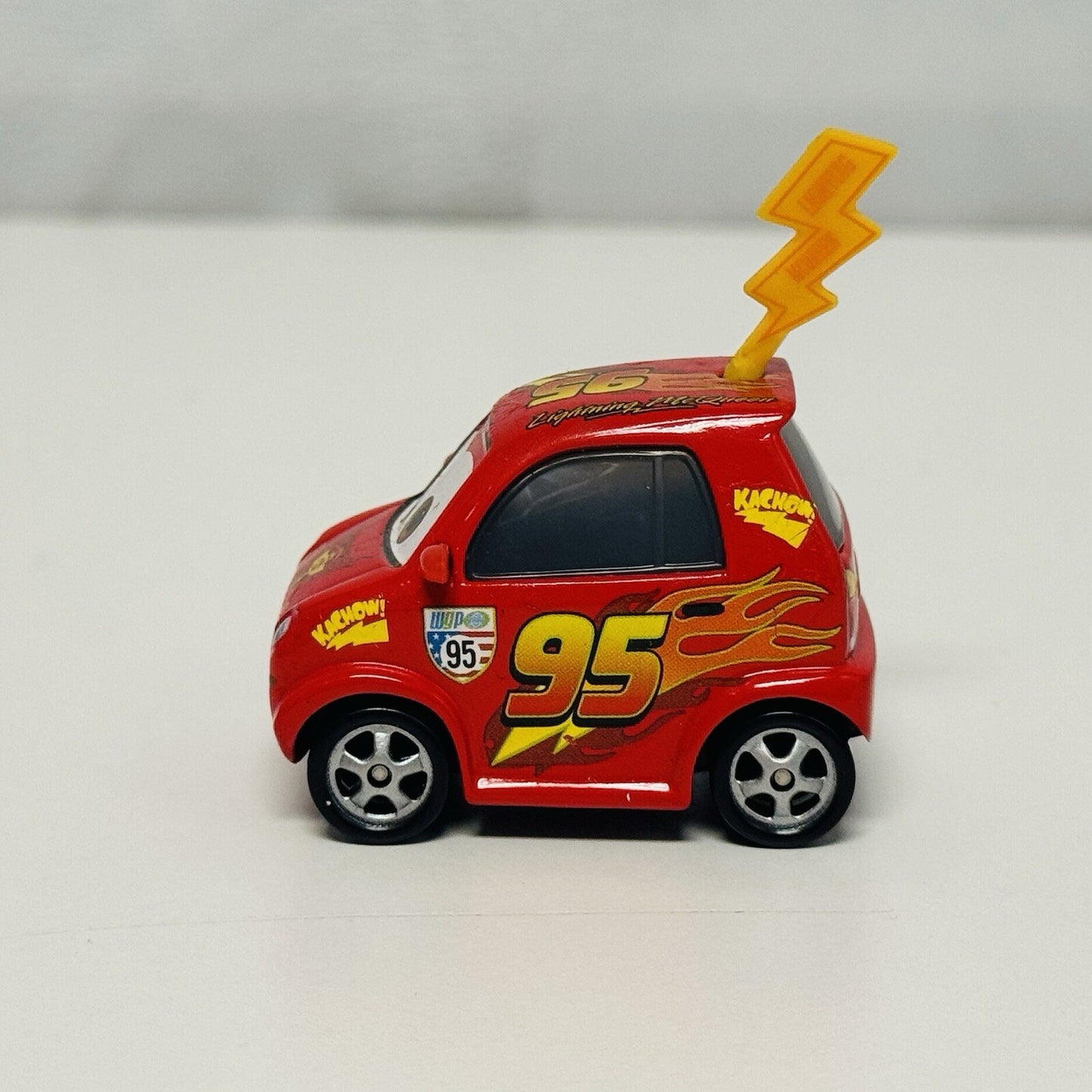 Disney Pixar Cars - Cartney Brakin NO DATE STAMP Backdoor - 1:55 Diecast