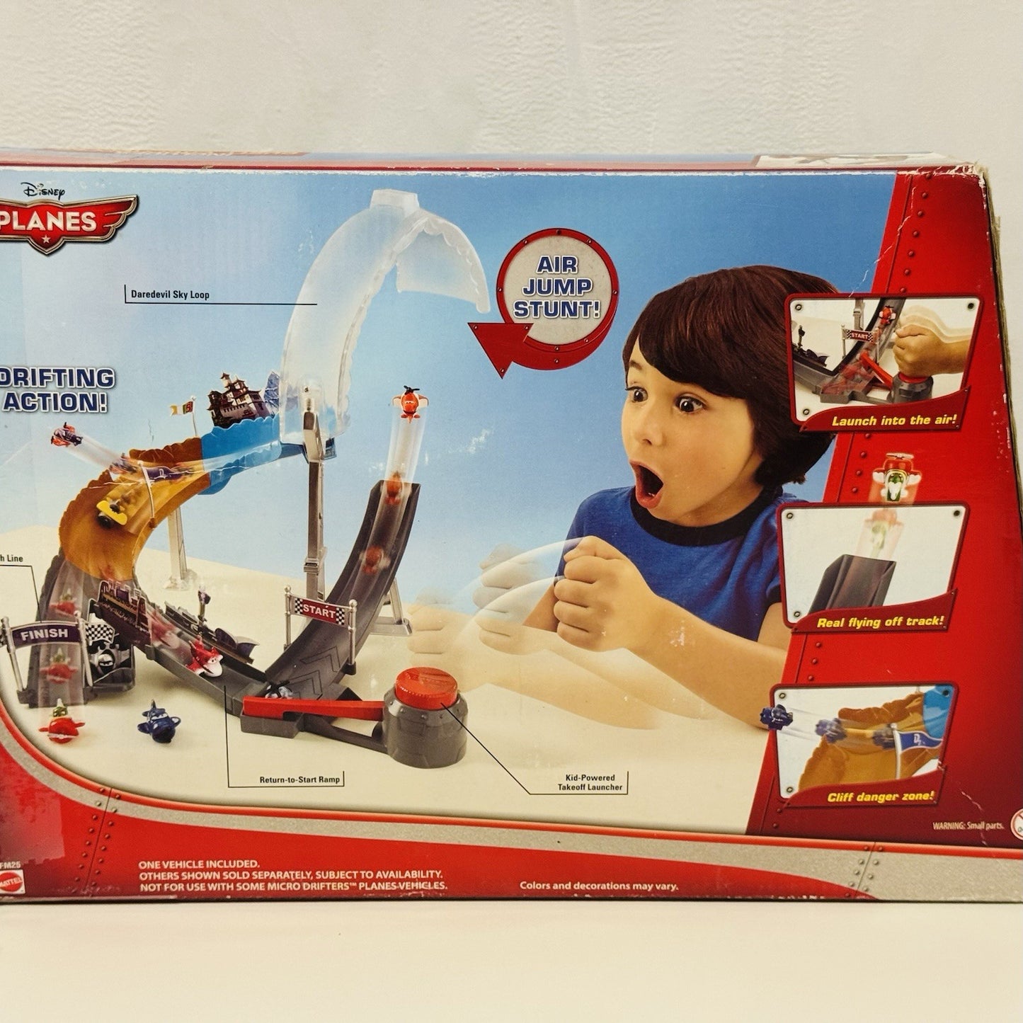 Disney Planes - Micro Drifters AIR DARE LOOP TRACK SET Wings Around The Globe