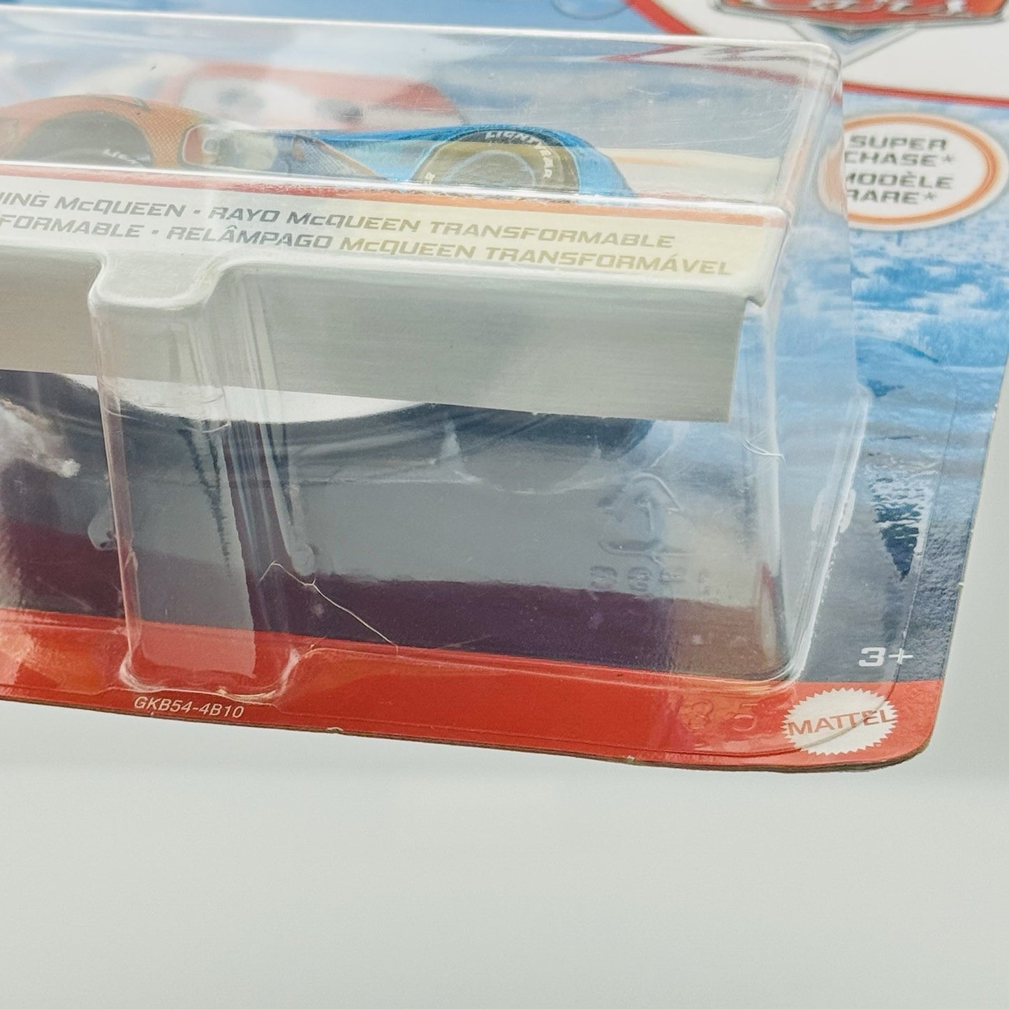 Disney Pixar Cars - SUPER CHASE TRANSFORMING LIGHTNING MCQUEEN - 1:55 Diecast