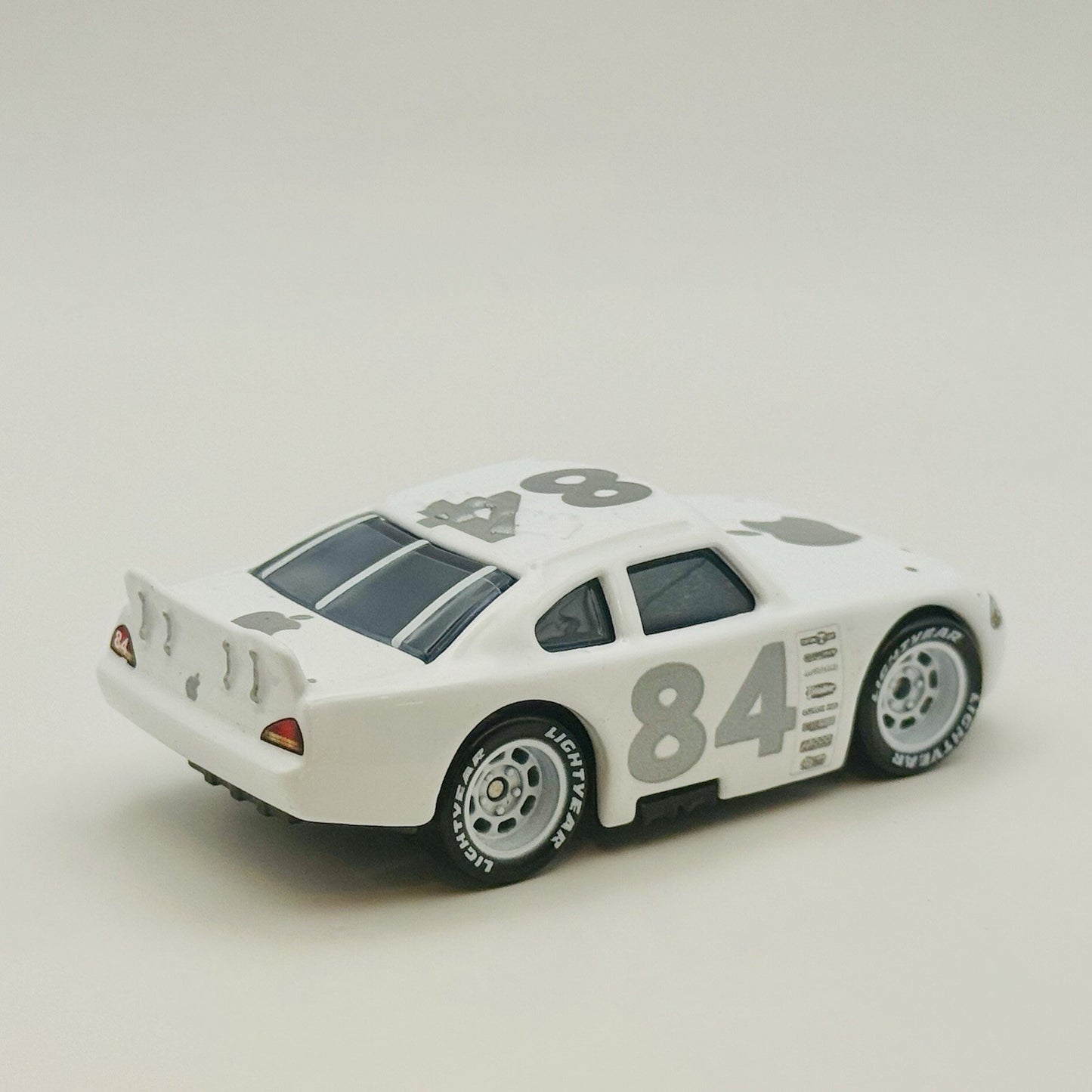Disney Pixar Cars - 2008 APPLE CAR Factory Unauthorized Backdoor Curved “7” 1:55