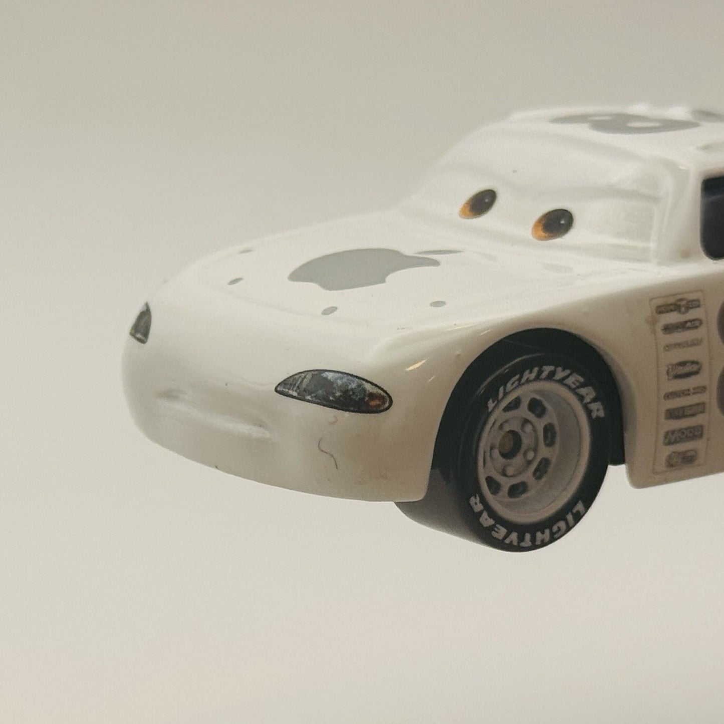 Disney Pixar Cars - 2008 APPLE CAR Factory Unauthorized Backdoor Curved “7” 1:55