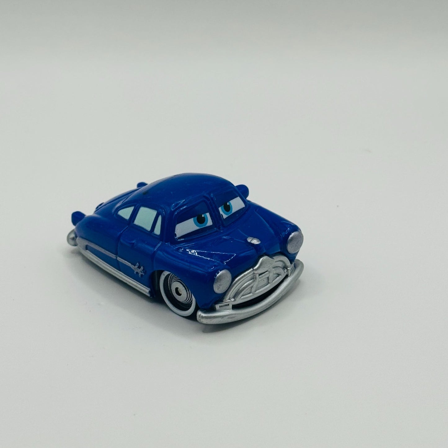 Disney Pixar Cars - Mini Adventures - EXCLUSIVE DOC HUDSON - Cruisin' At Flo's