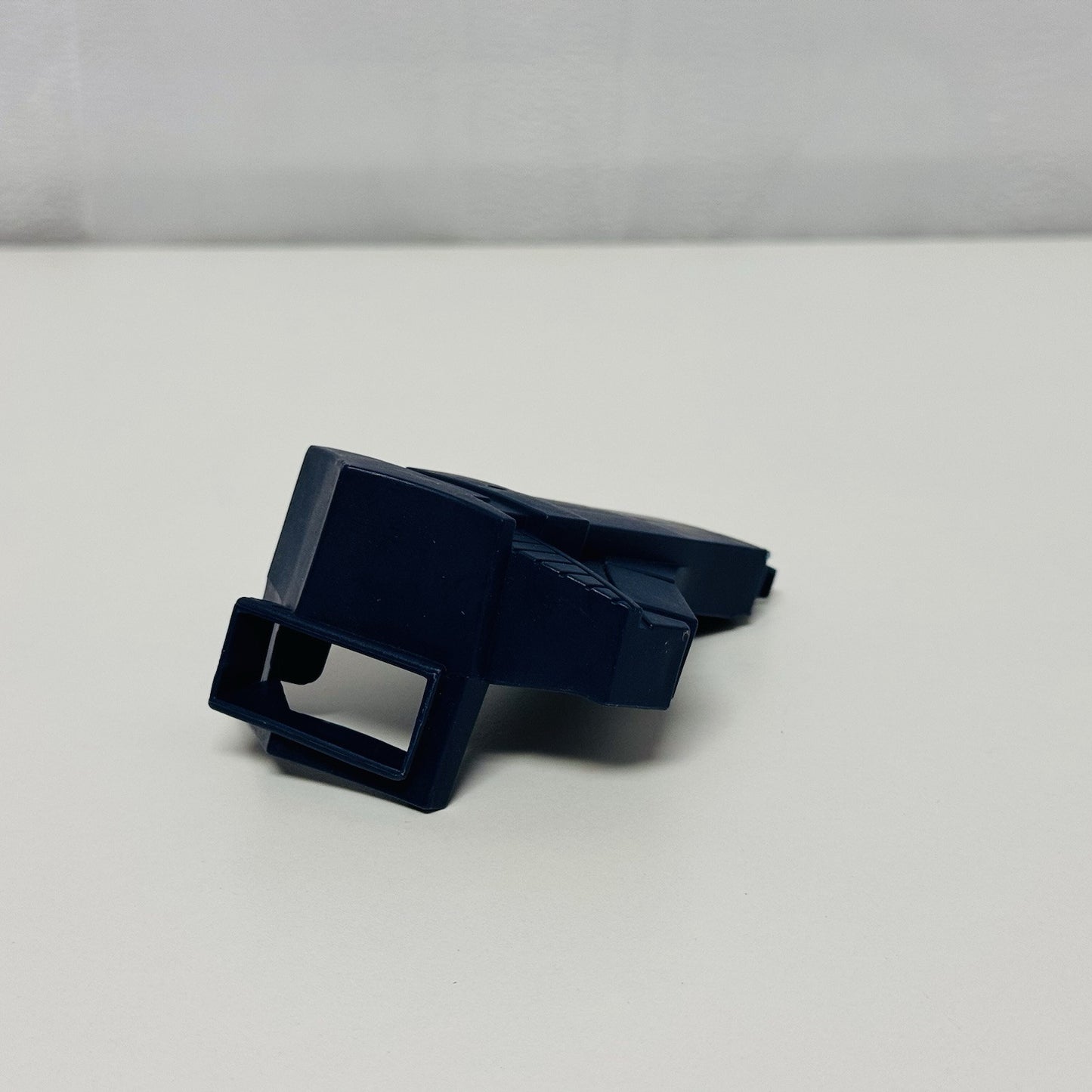 Disney Pixar Cars 2 - TOKYO SPINOUT REPLACEMENT PIECE PART #2 - 2011