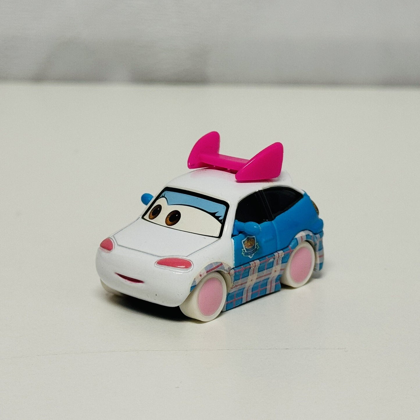 Disney Pixar Cars Suki Light Pink & Painted Mirrors SAMPLE PROTOTYPE 2011 - 1:55