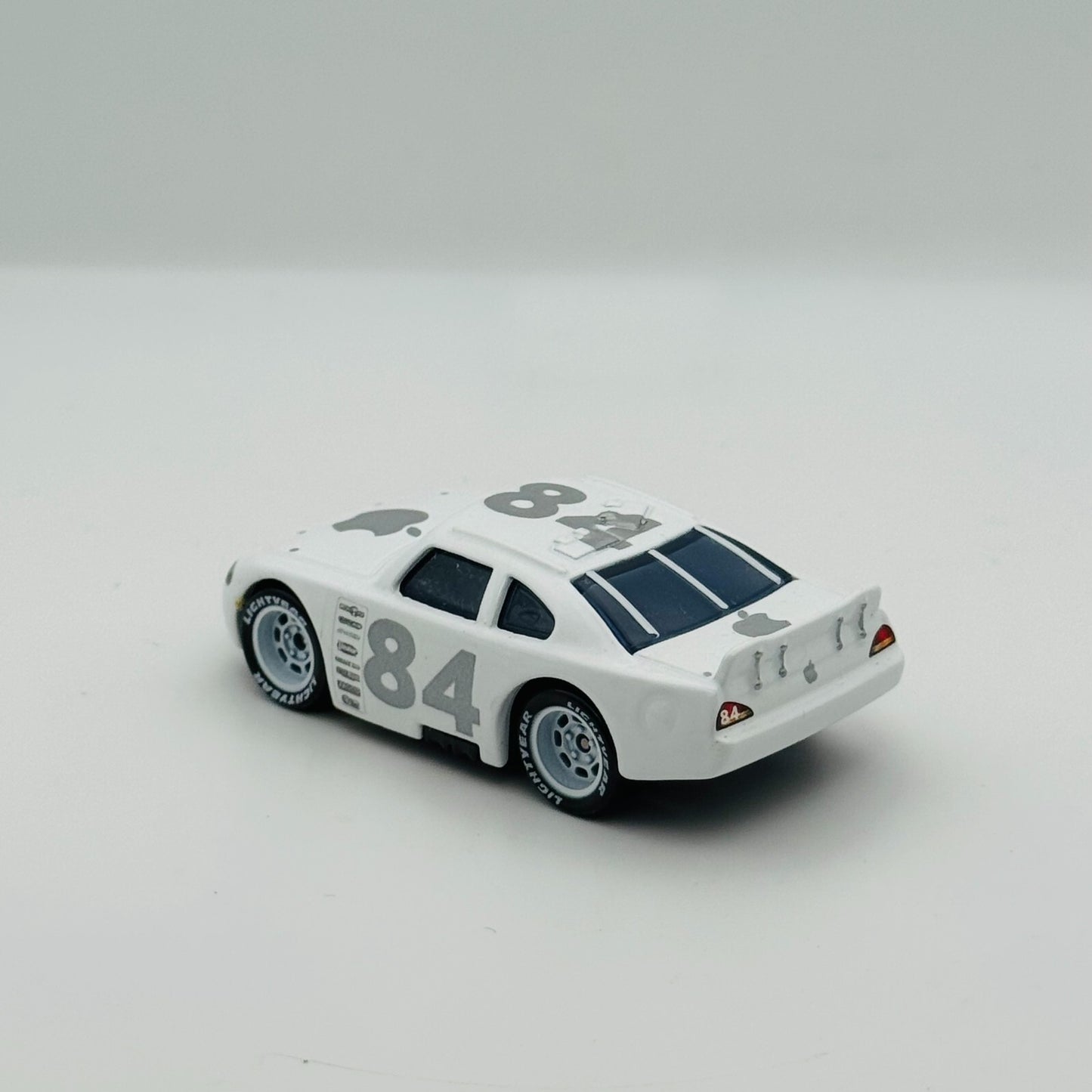 Disney Pixar Cars - 2008 APPLE CAR Factory Unauthorized Backdoor Curved “7” 1:55