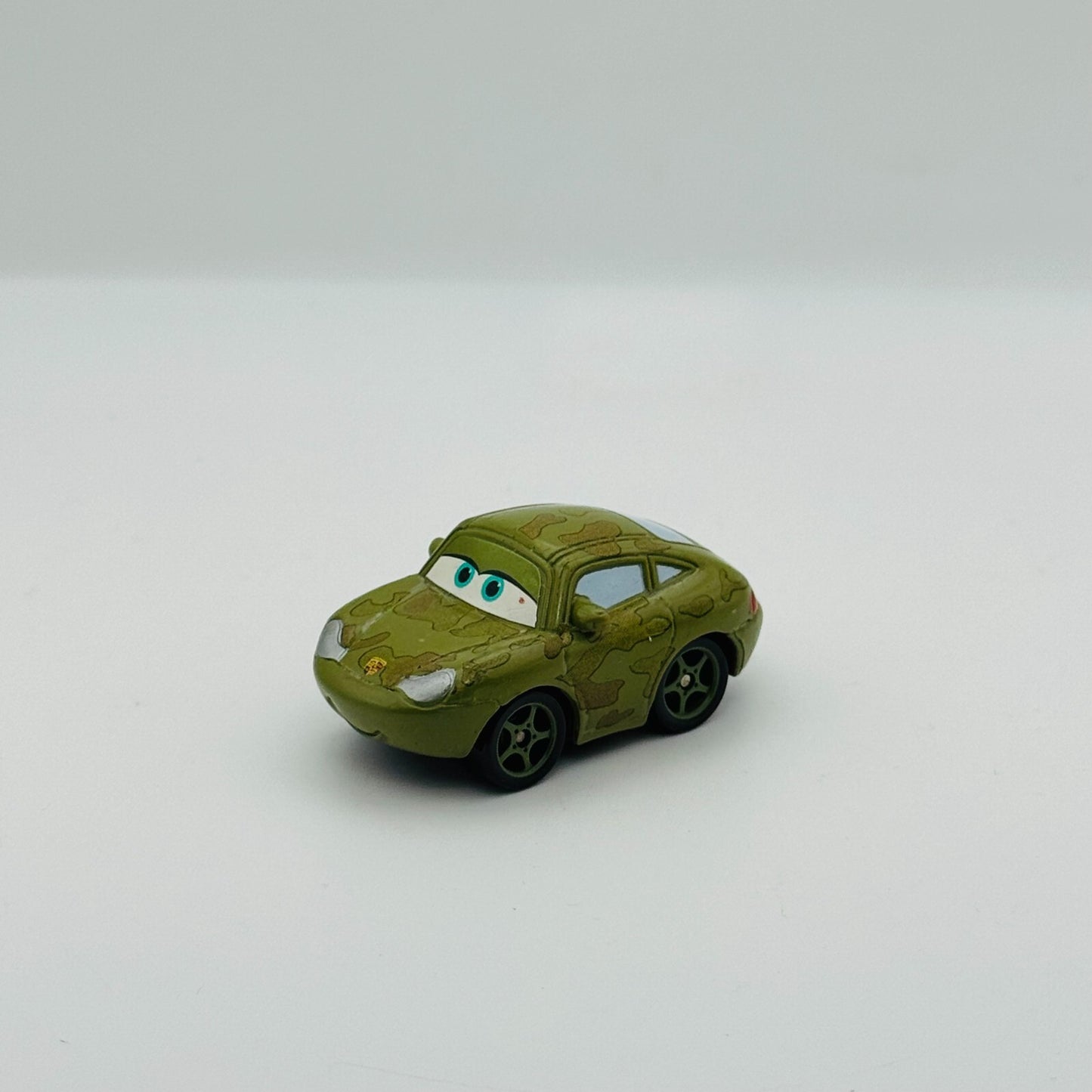 Disney Pixar Cars - Mini Adventures CAMO SALLY - Sarge's Boot Camp