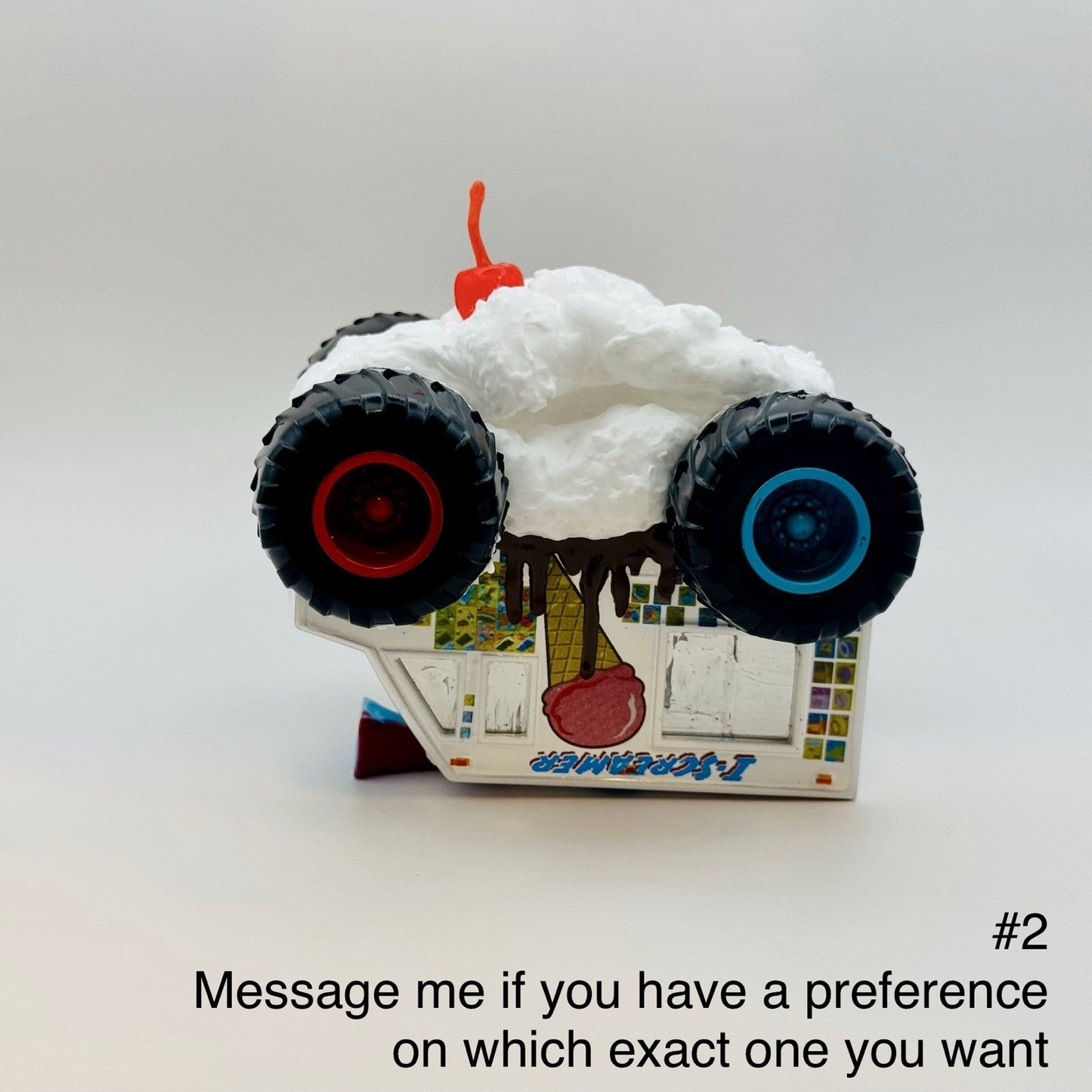 Disney Pixar Cars Toon I-SCREAMER SUNDAE CUSTOM Monster Truck Mater 1:55 Diecast