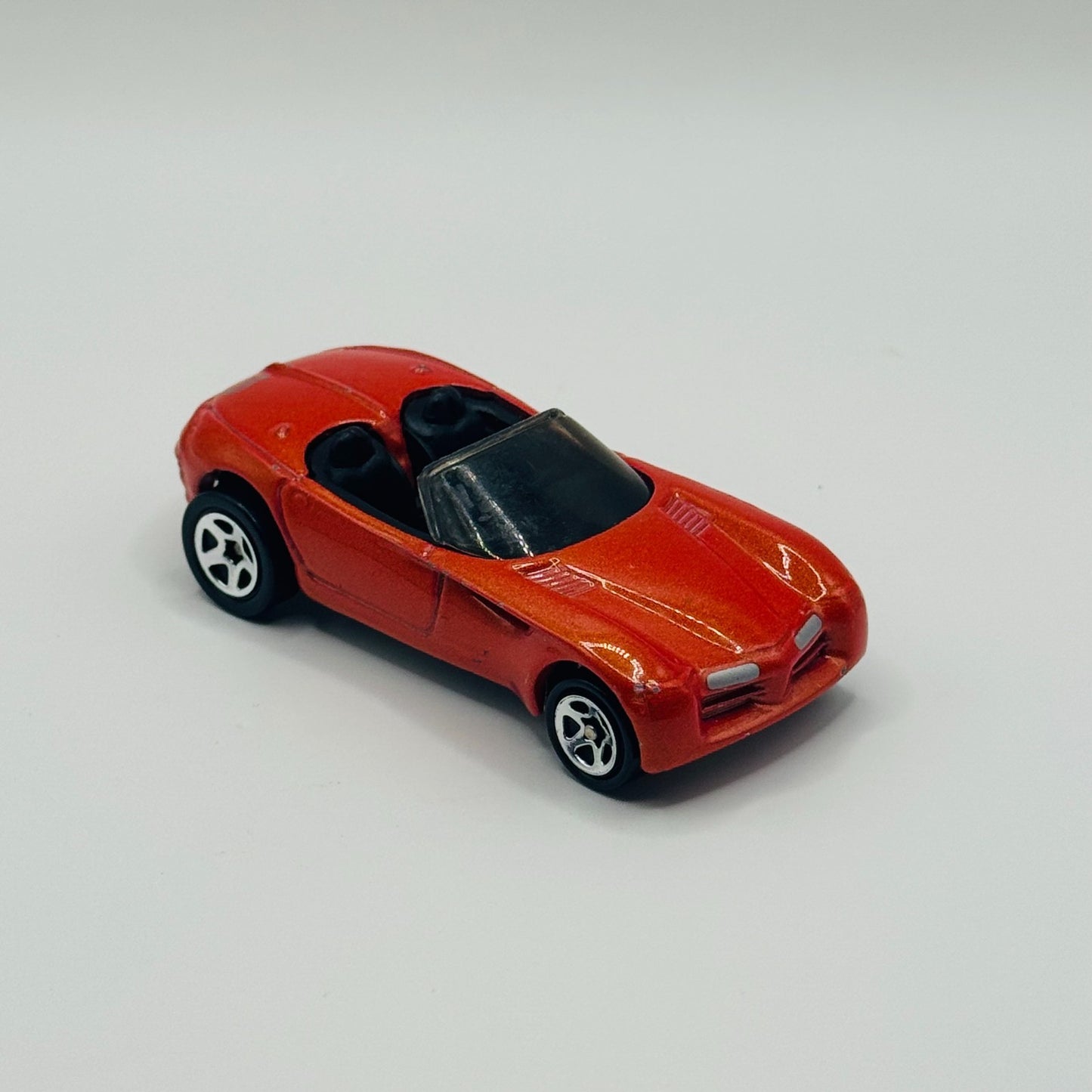 Hot Wheels - 1998 FIRST EDITIONS DODGE CONCEPT CAR Chrysler - 1:64 Scale Diecast