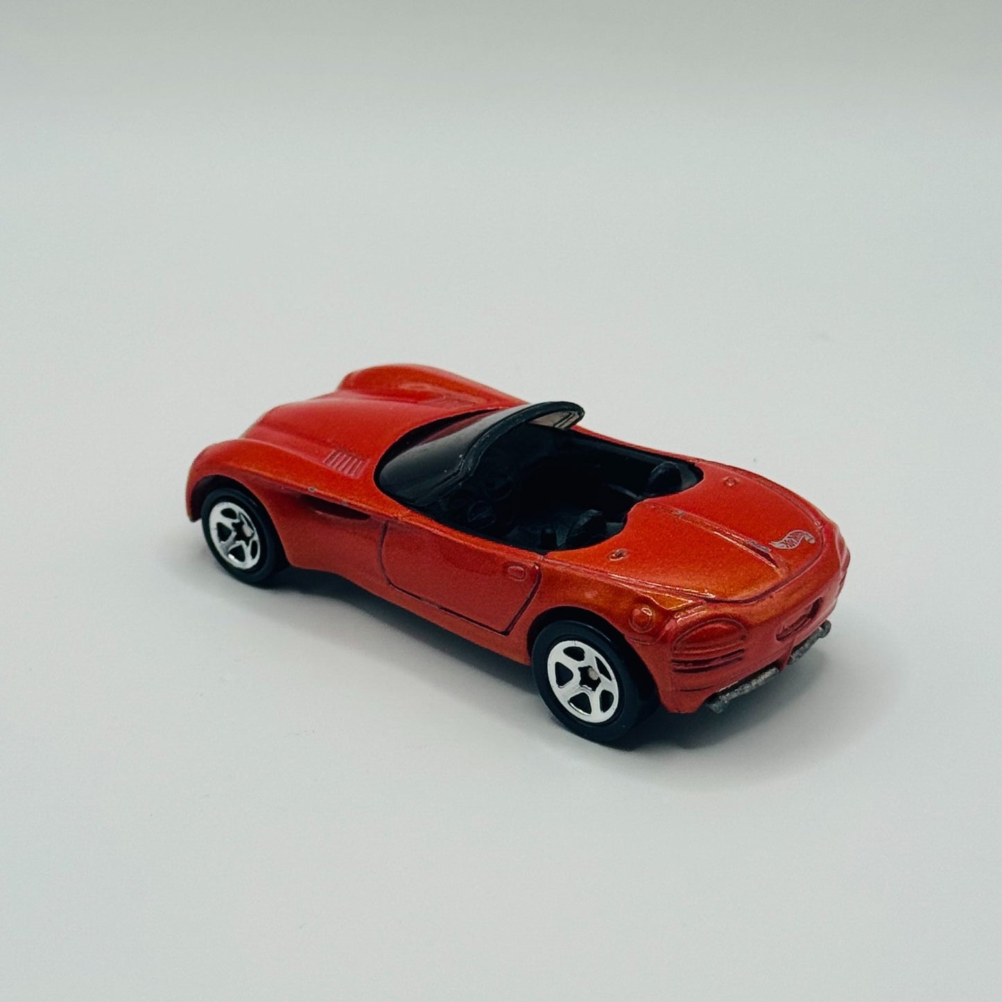 Hot Wheels - 1998 FIRST EDITIONS DODGE CONCEPT CAR Chrysler - 1:64 Scale Diecast