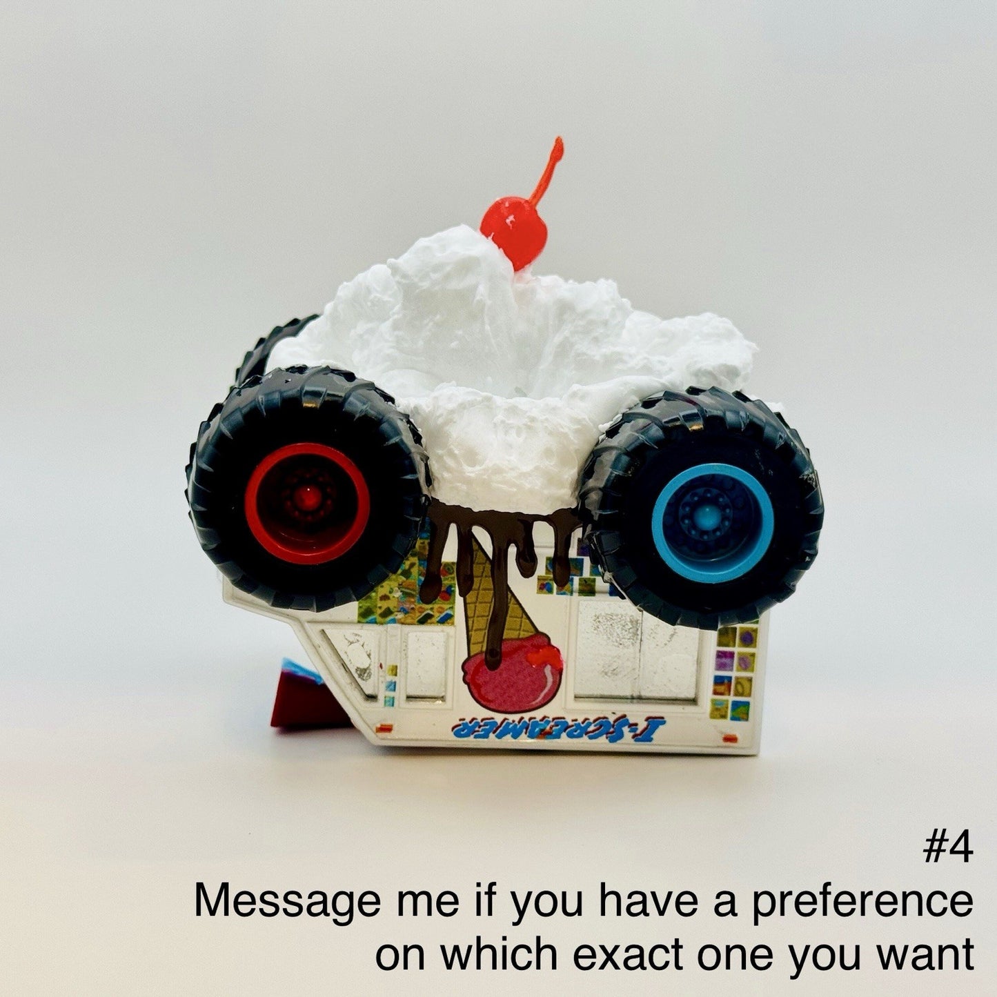 Disney Pixar Cars Toon I-SCREAMER SUNDAE CUSTOM Monster Truck Mater 1:55 Diecast