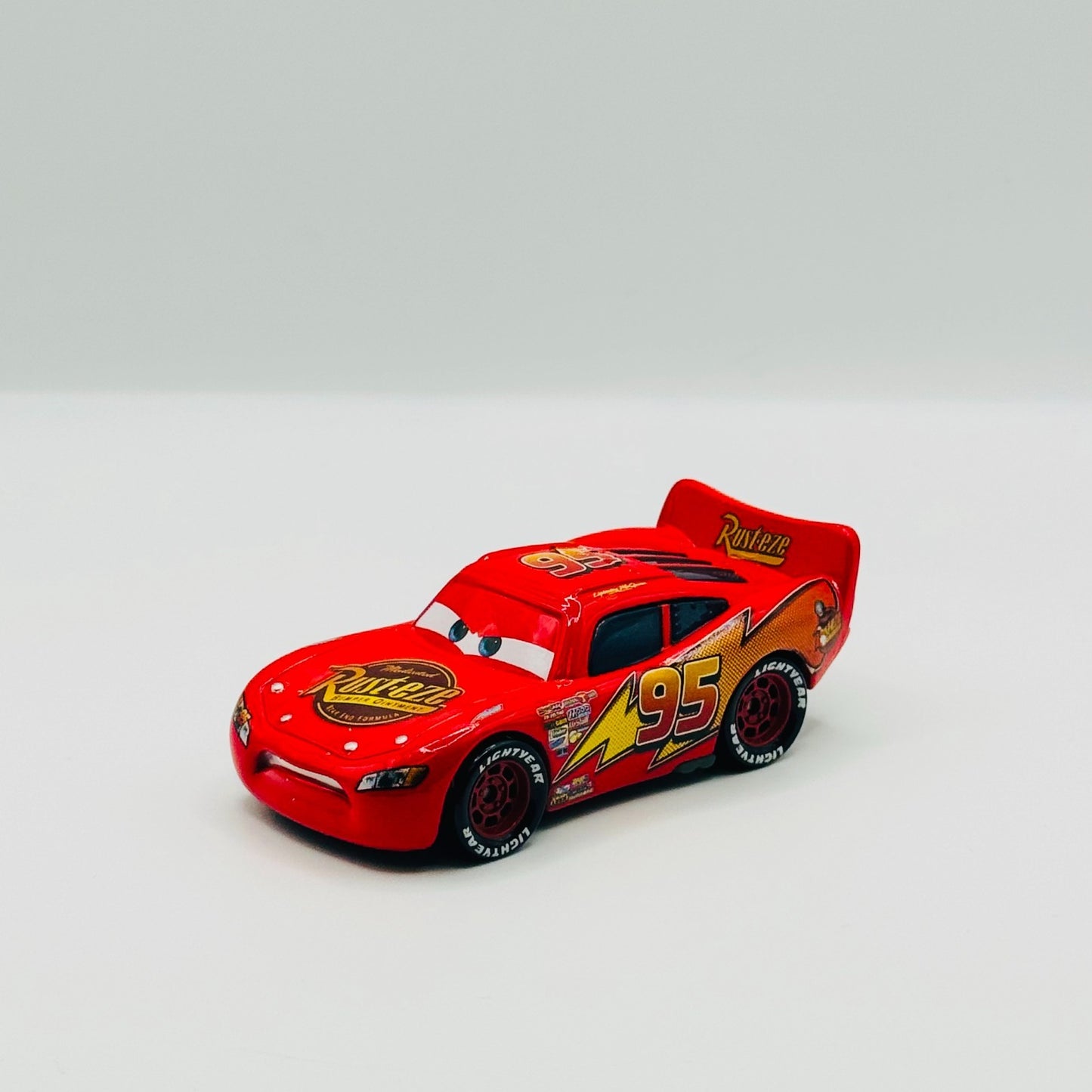 Disney Pixar Cars - DETERMINED LIGHTNING MCQUEEN Angry 2015 - 1:55 Diecast