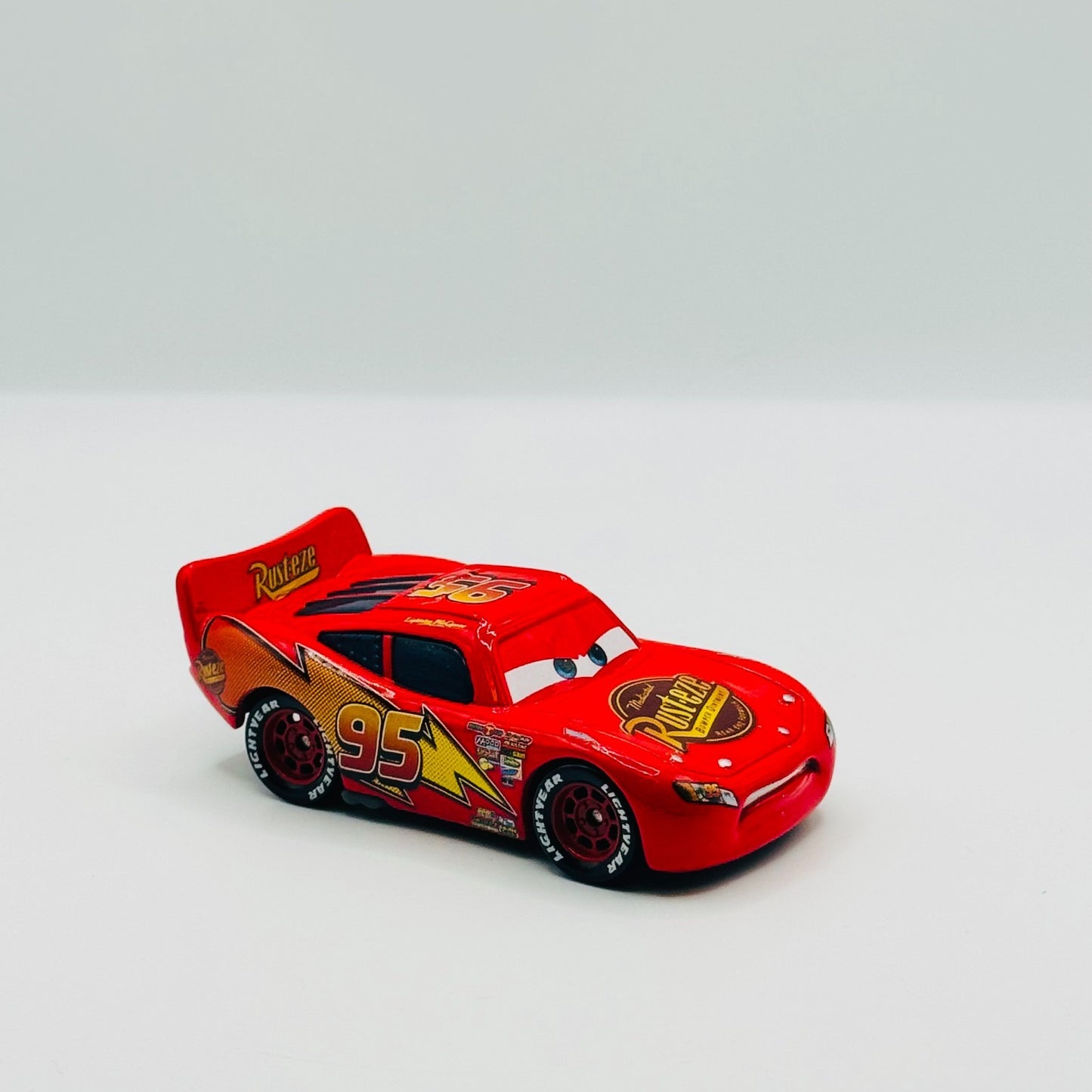 Disney Pixar Cars - DETERMINED LIGHTNING MCQUEEN Angry 2015 - 1:55 Diecast