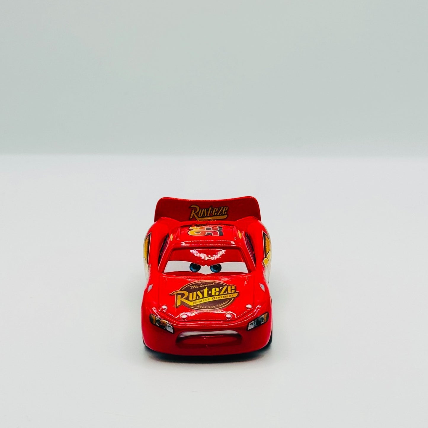 Disney Pixar Cars - DETERMINED LIGHTNING MCQUEEN Angry 2015 - 1:55 Diecast