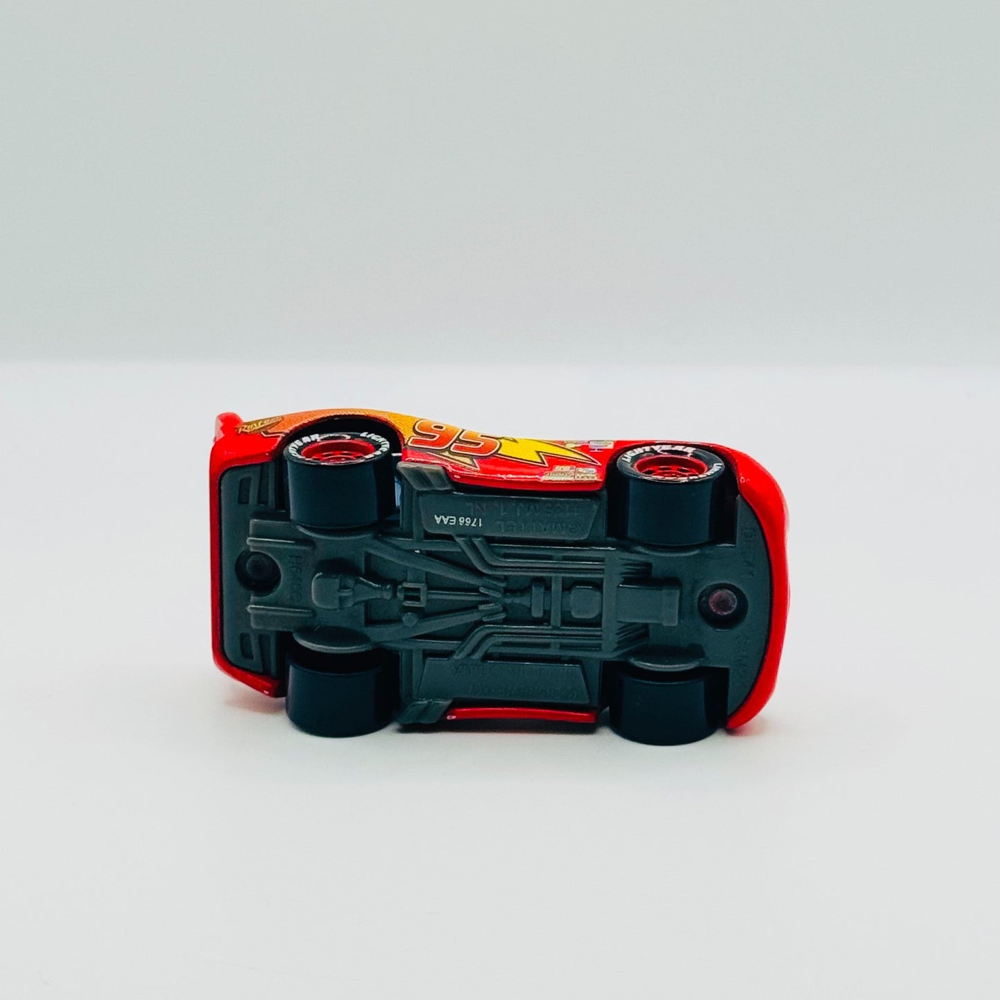 Disney Pixar Cars - DETERMINED LIGHTNING MCQUEEN Angry 2015 - 1:55 Diecast