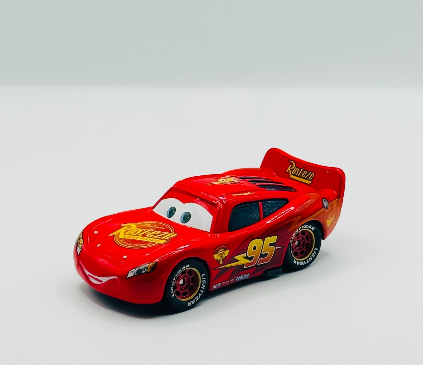 Disney Pixar Cars - HHPC HUDSON HORNET PISTON CUP LIGHTNING MCQUEEN 1:55 Diecast