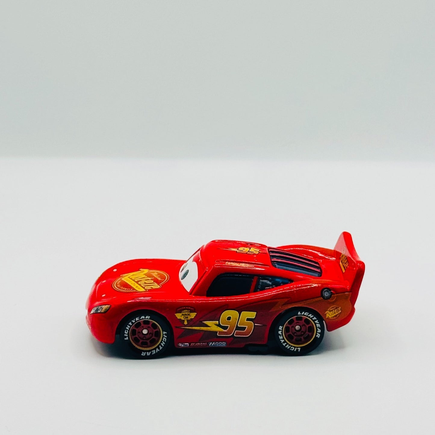 Disney Pixar Cars - HHPC HUDSON HORNET PISTON CUP LIGHTNING MCQUEEN 1:55 Diecast