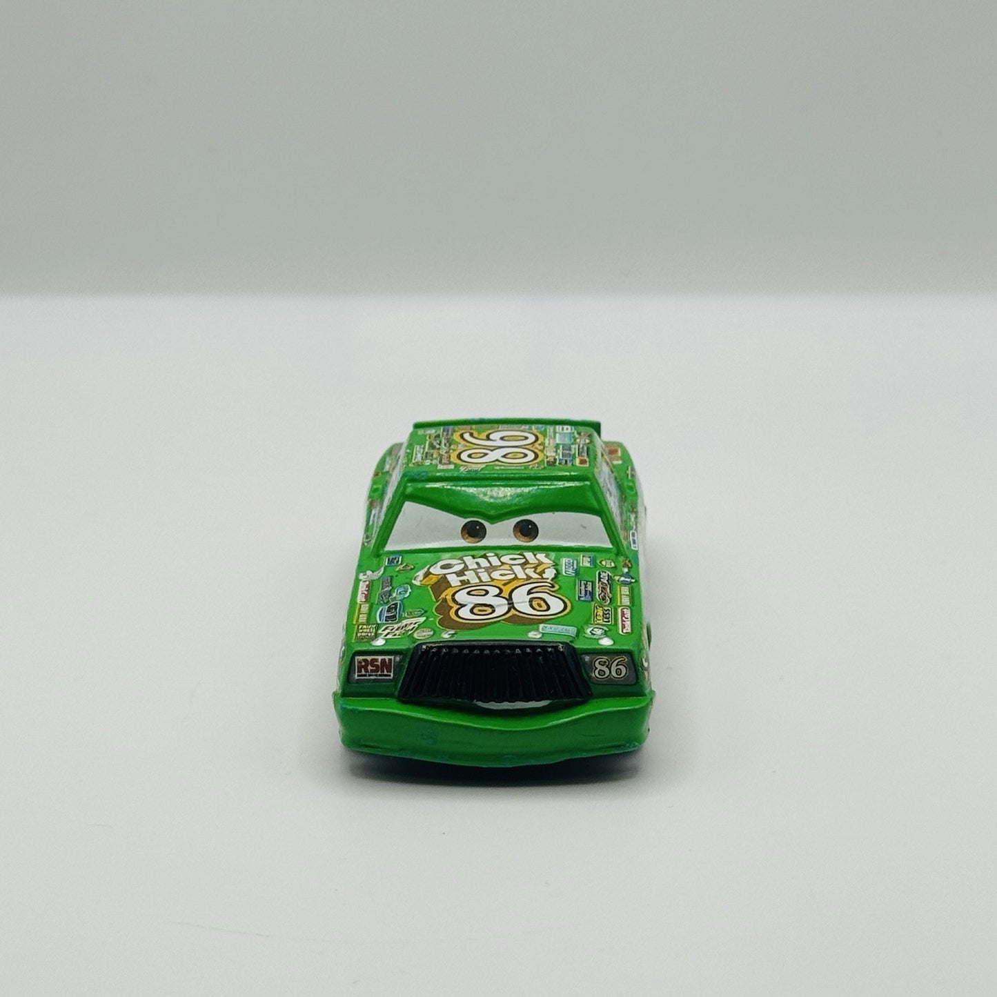 Disney Pixar Cars - CARS 3 CHICK HICKS RUBBER TIRES Scavenger Hunt 1:55 Diecast