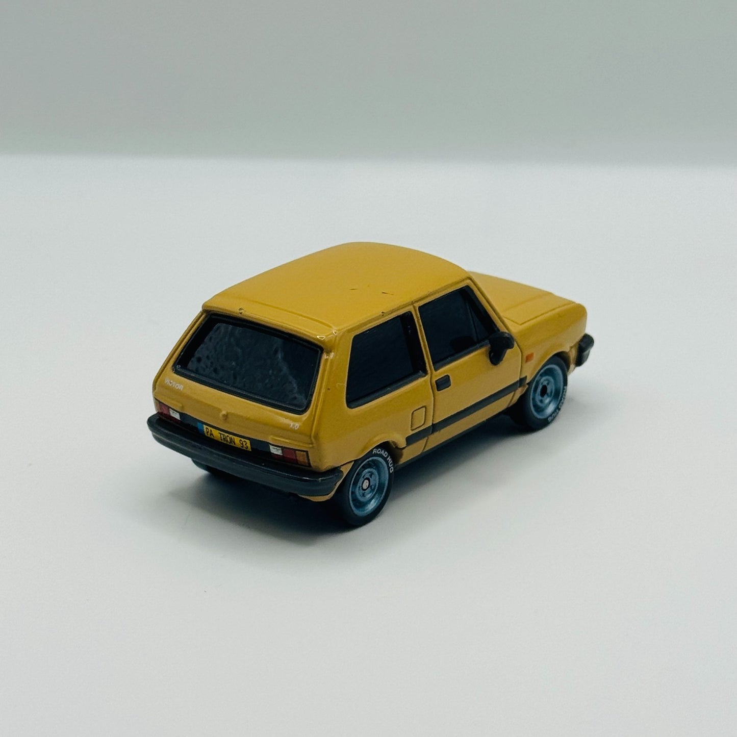 Disney Pixar Cars - VICTOR H. HUGO - 1:55 Diecast