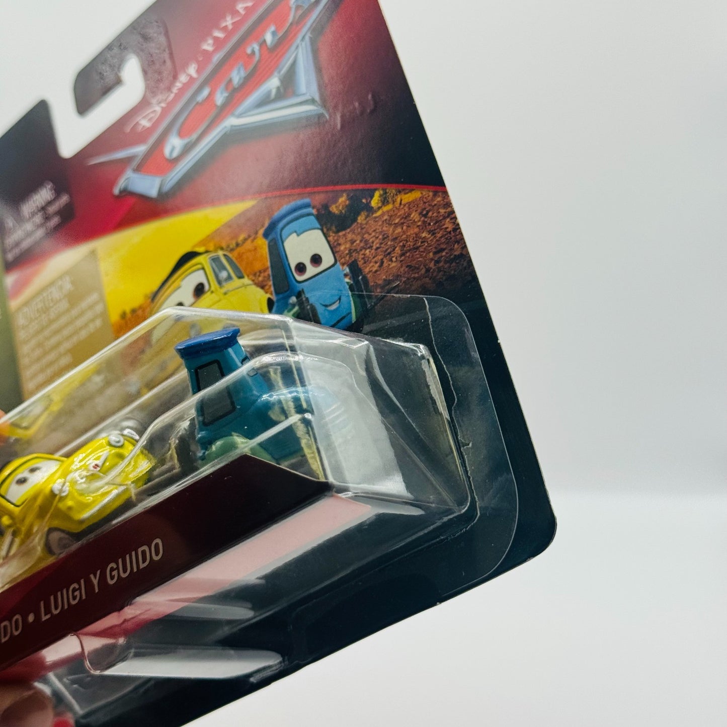 Disney Pixar Cars - LUIGI & GUIDO 2018 - 1:55 Diecast