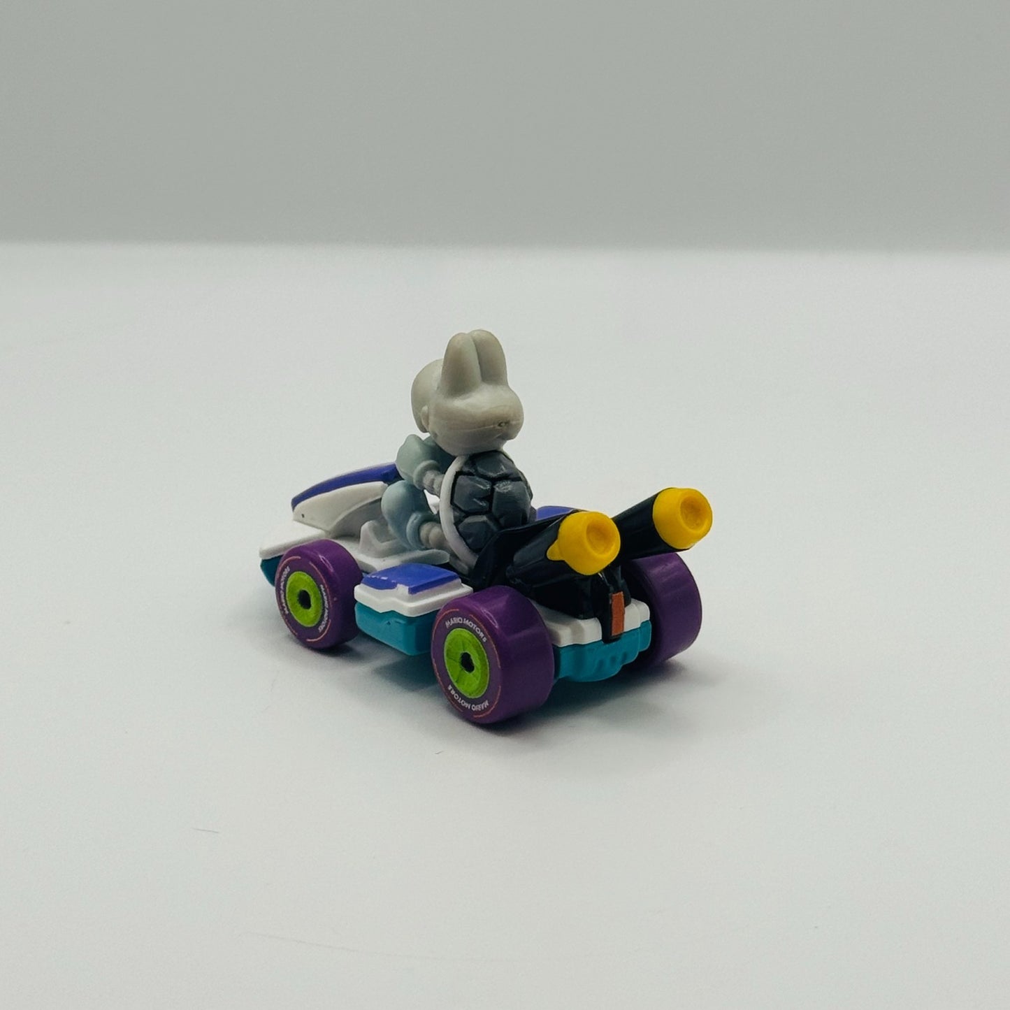 Hot Wheels - DRY BONES Mariokart - 1:64 Scale Diecast