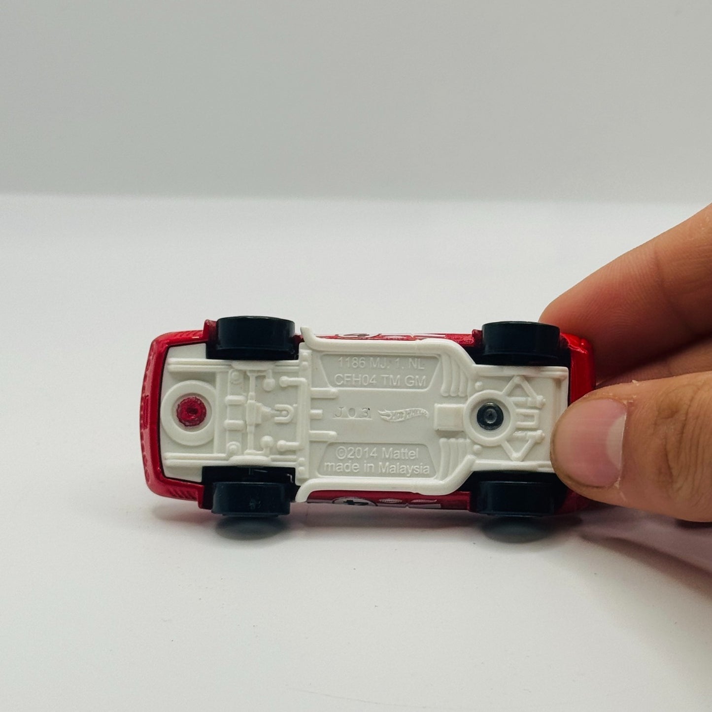 Hot Wheels - RED CORVETTE GRAND SPORT ROADSTER Then & Now 2 - 1:64 Scale Diecast