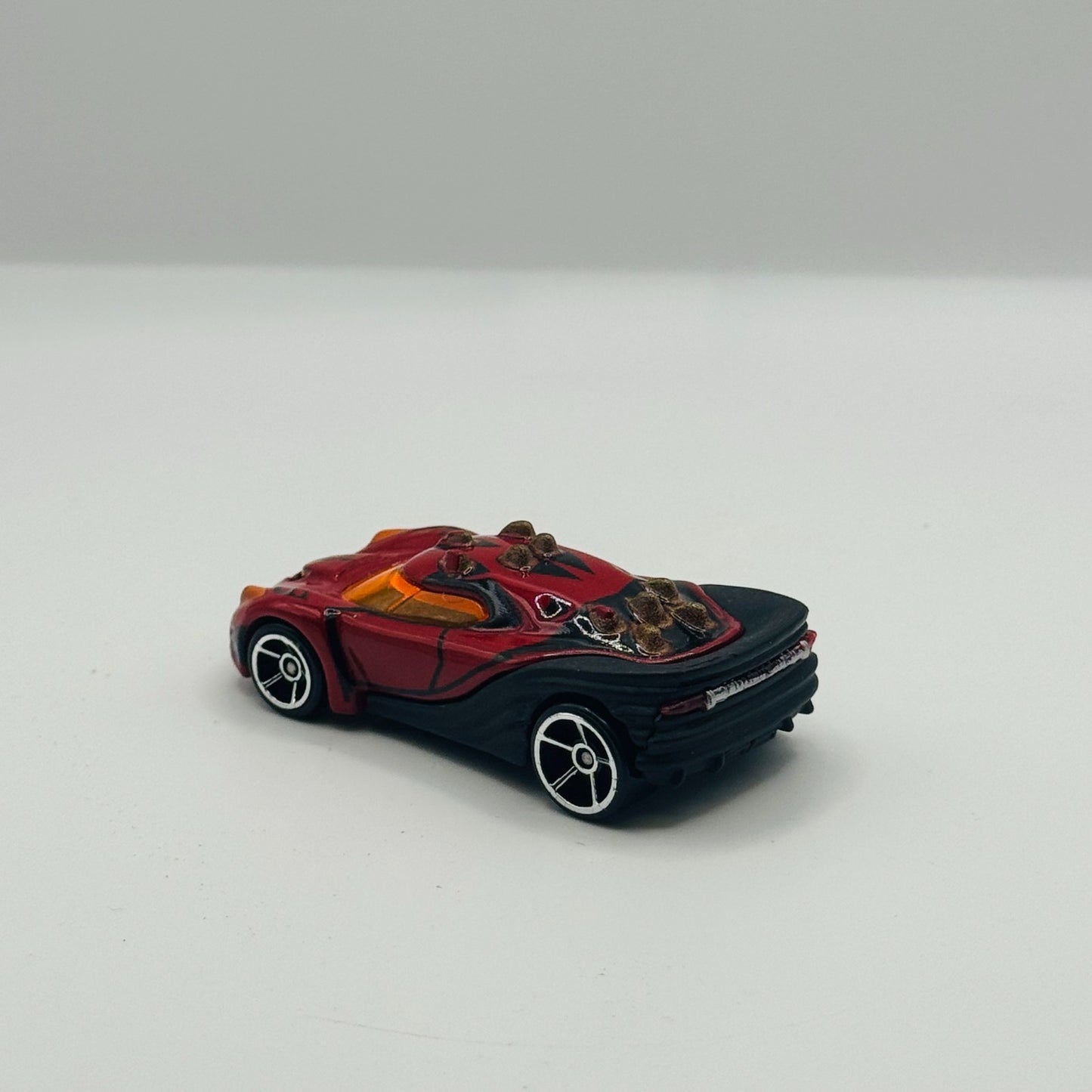 Hot Wheels - DATH MUAL STAR WARS Disney - 1:64 Scale Diecast