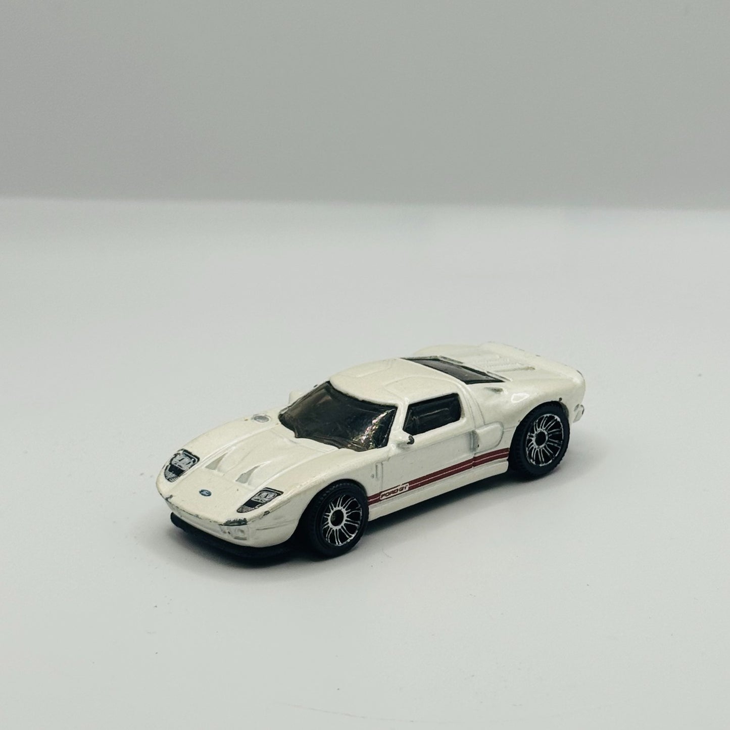 Matchbox - WHITE FORD GT 5-Pack Exclusive 2009 - 1:64 Scale Diecast