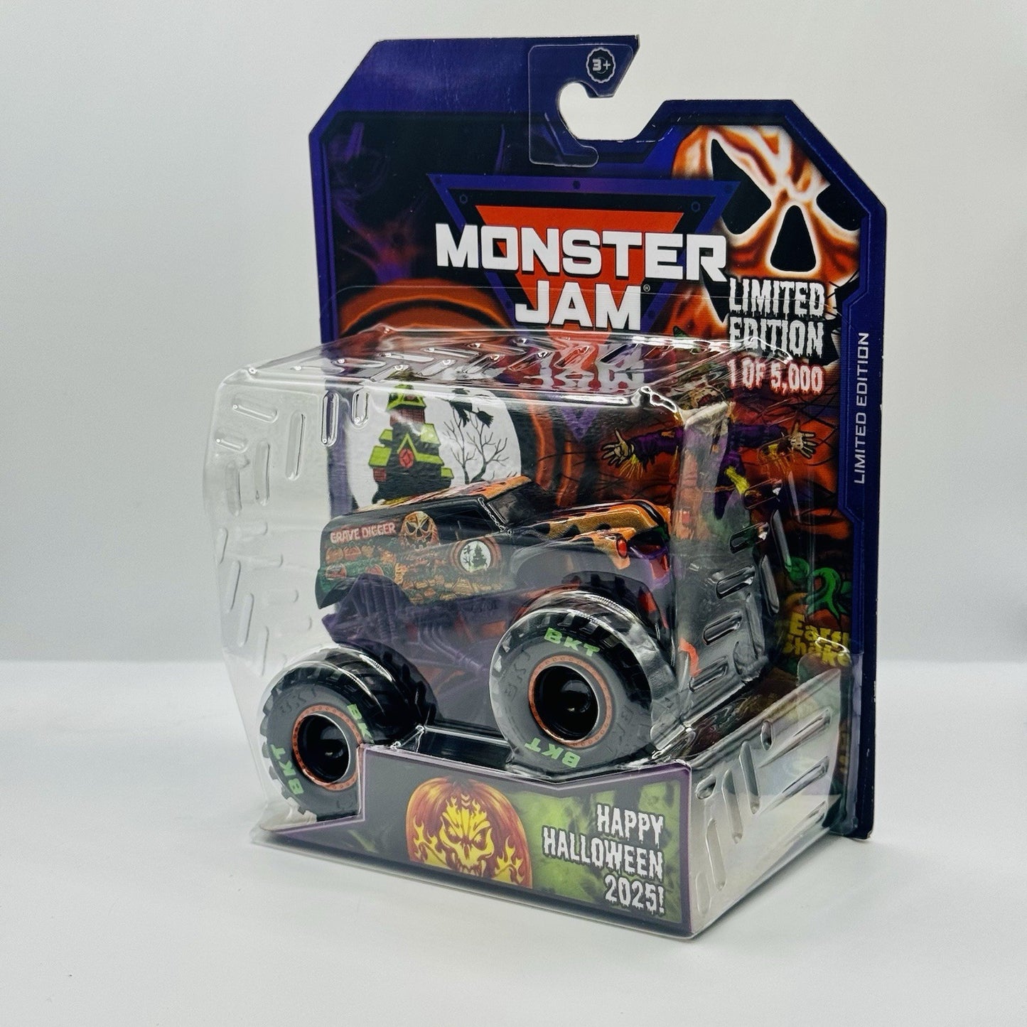 Monster Jam HALLOWEEN 2025 GRAVE DIGGER Limited Edition - 1:64 Scale Diecast