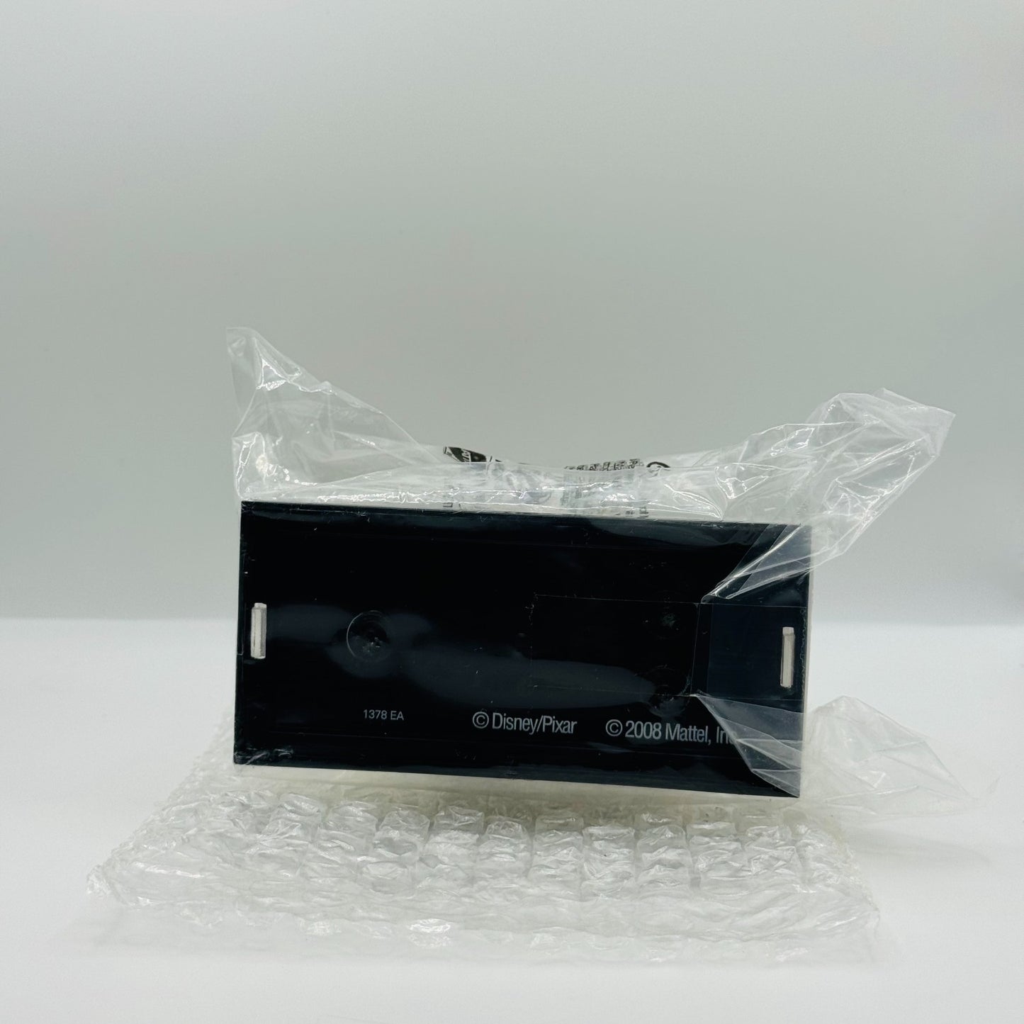 Disney Pixar Cars - SIDEWALL SHINE MAIL IN PROMO WITH DISPLAY CASE- 1:55 Diecast