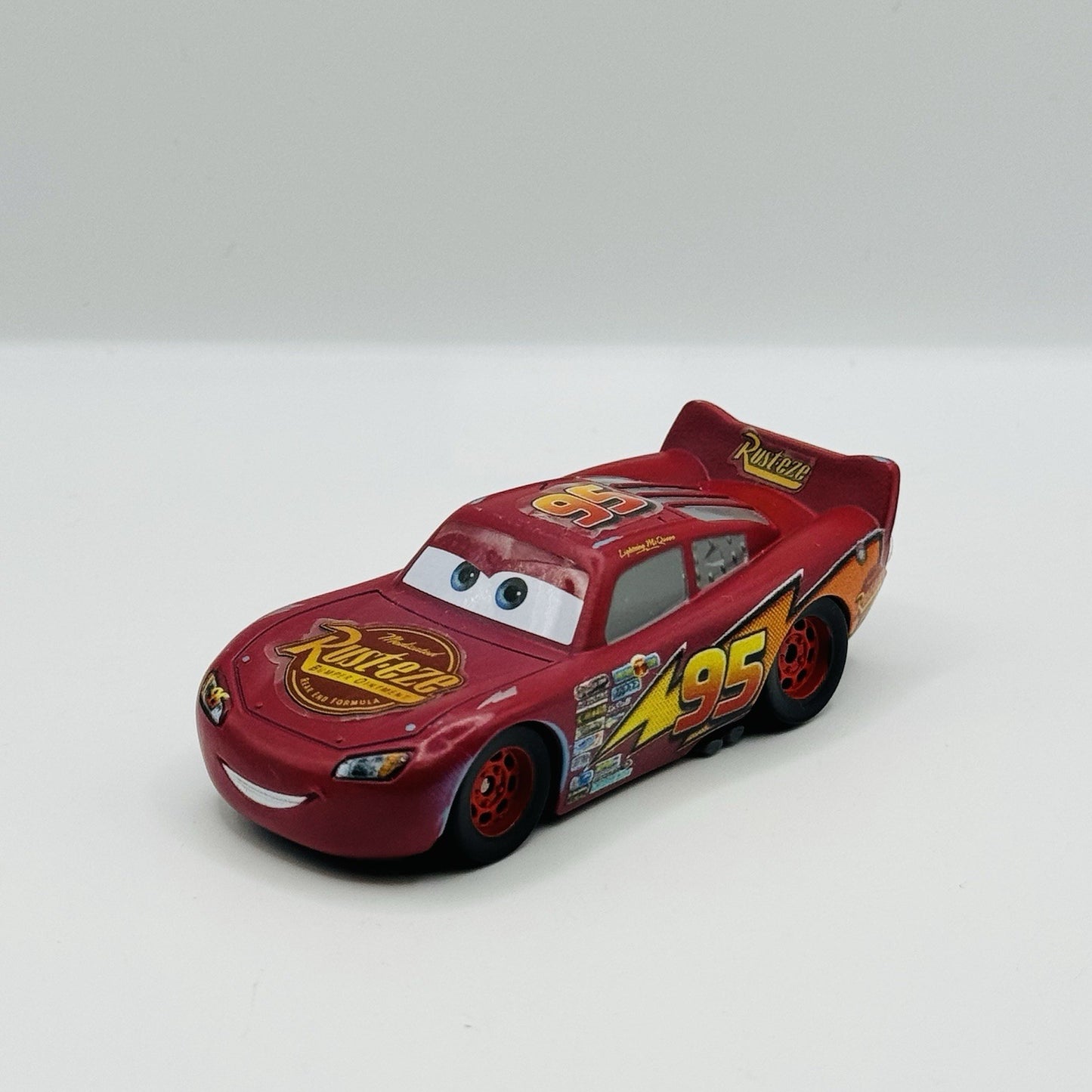 Disney Pixar Cars - COLOR CHANGERS CARS 1 LIGHTNING MCQUEEN Blue/ Red 1:55 Scale