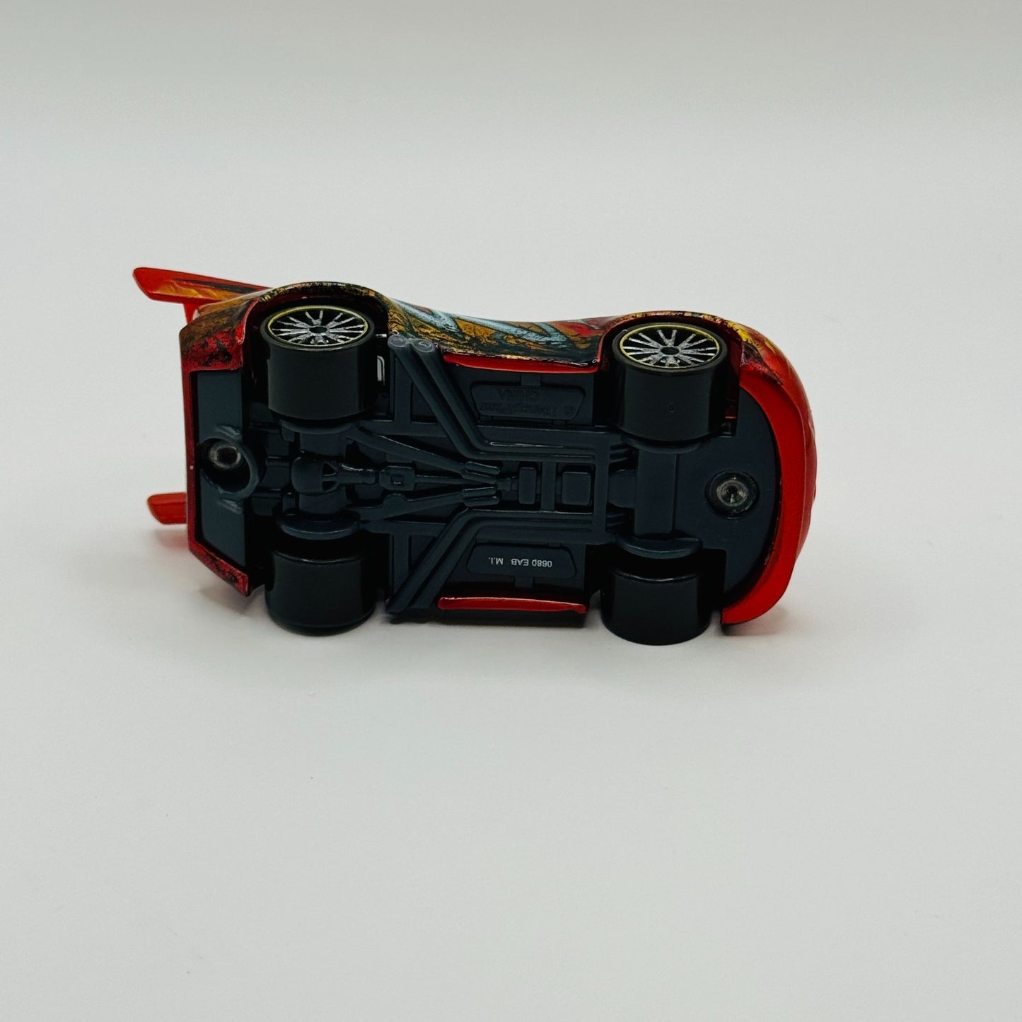 Disney Pixar Cars - DRAGON MCQUEEN WITH METALLIC FINISH Tokyo Mater 1:55 Diecast
